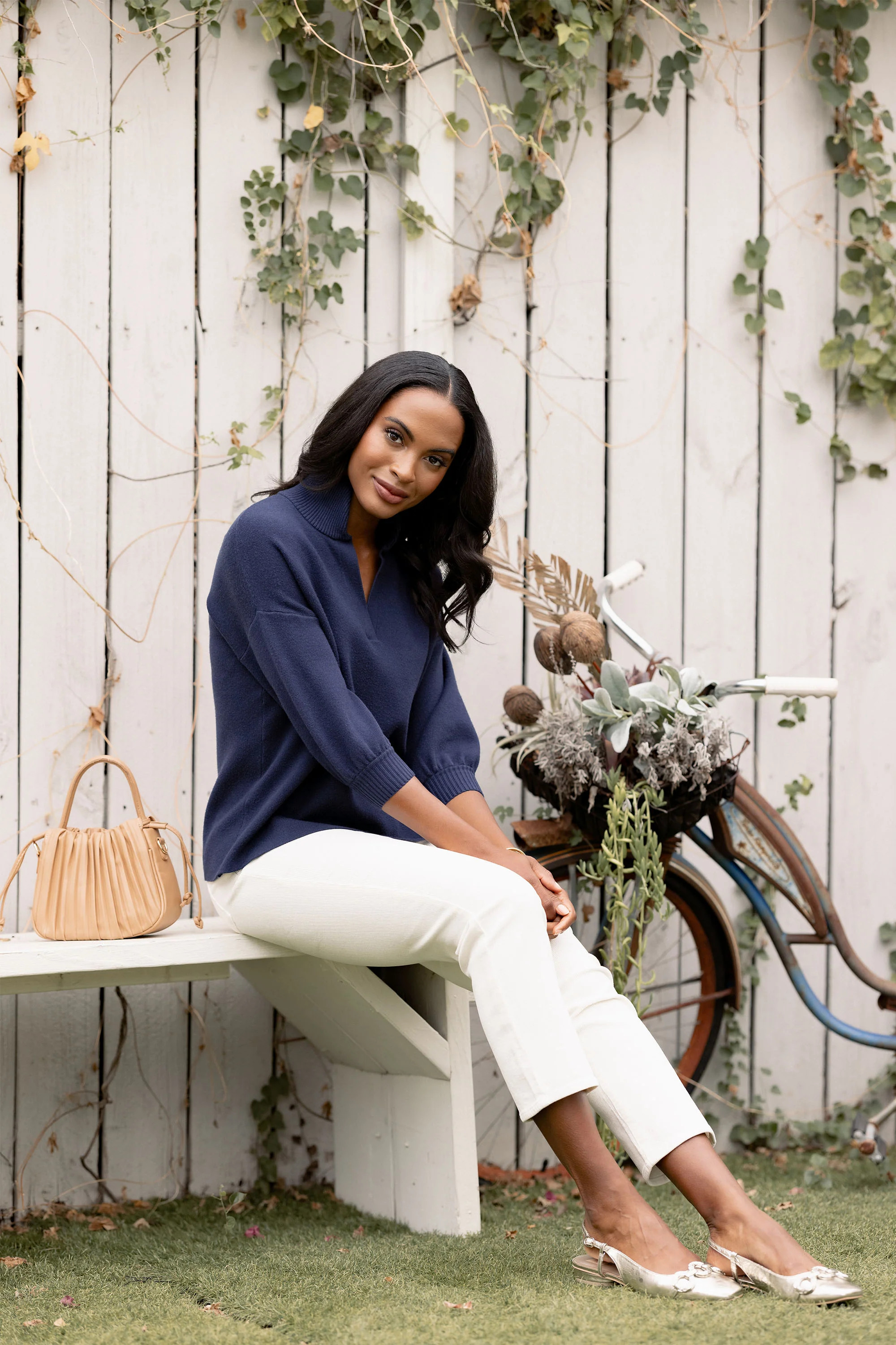 Gwenyth Sweater- Navy | Avara