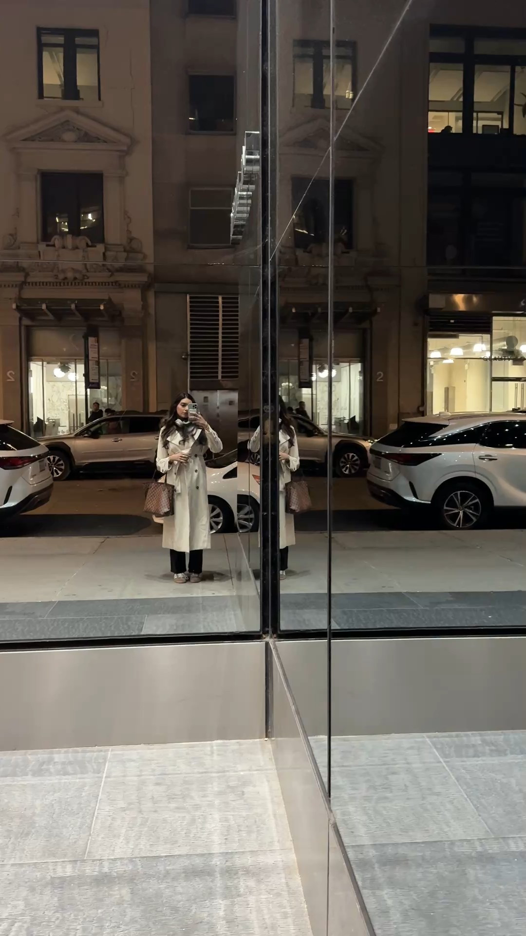 Trench coat szn 

#LTKootd #LTKHoliday #LTKWorkwear