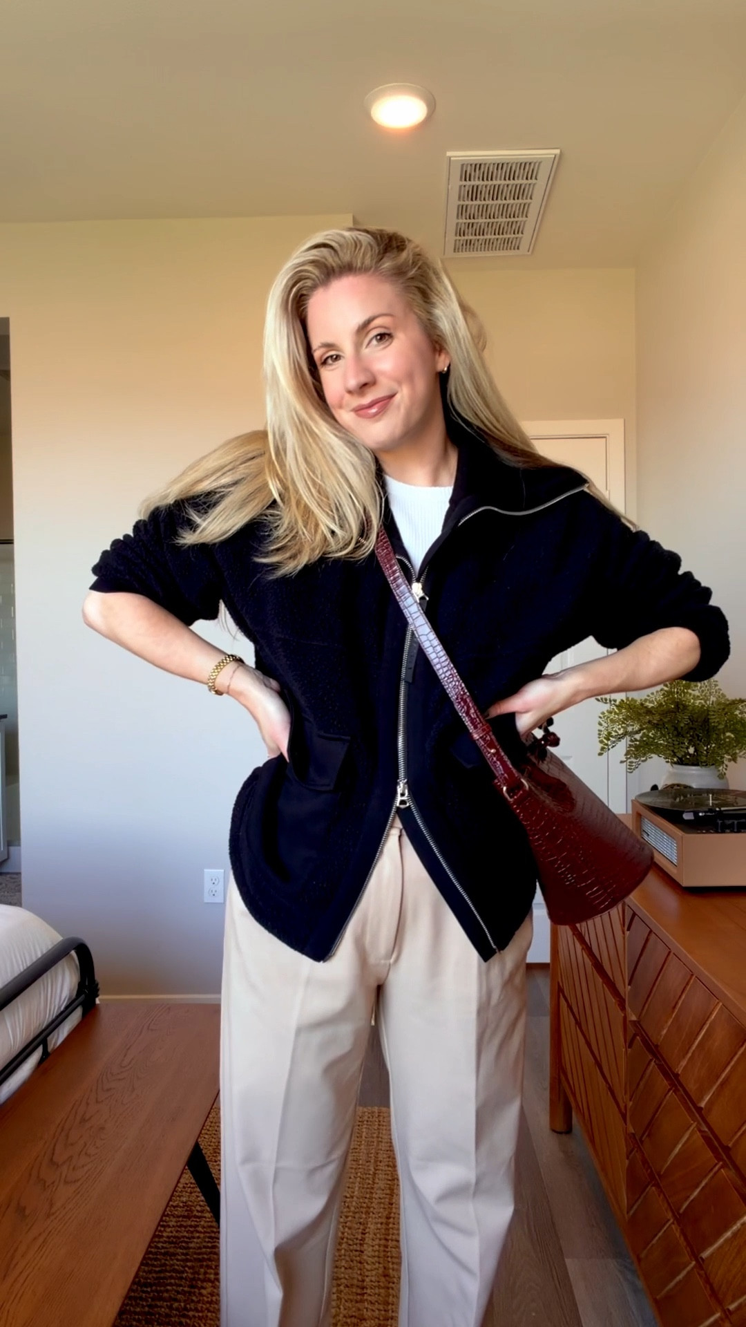 chic casual girl energy 🤍
favorite daughter “favorite” trousers + the coziest black sherpa + my everyday new balances = the perfect winter uniform

simple, elevated, comfy — my holy trinity ✨
everything i’m wearing is linked below ↓

#favoritedaughter #winteroutfit #neutralstyle #quietluxury #ootd #fallwinterstyle #minimalstyle #elevatedbasics #capsulewardrobe #outfitideas #ltkwinter #ltkstyle #ltkfashion #everydayoutfit #chicstyle #classicwardrobe

#LTKHoliday #LTKSeasonal #LTKootd