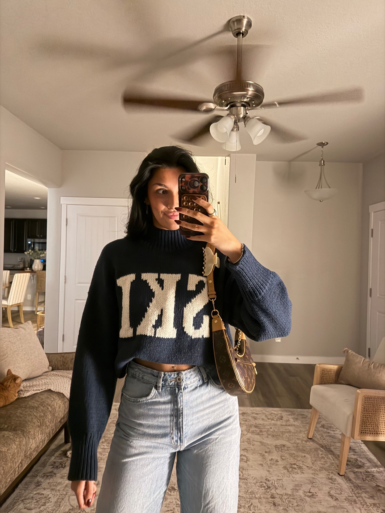 Jeans are Zara! 

#LTKFindsUnder100 #LTKgrwm #LTKootd