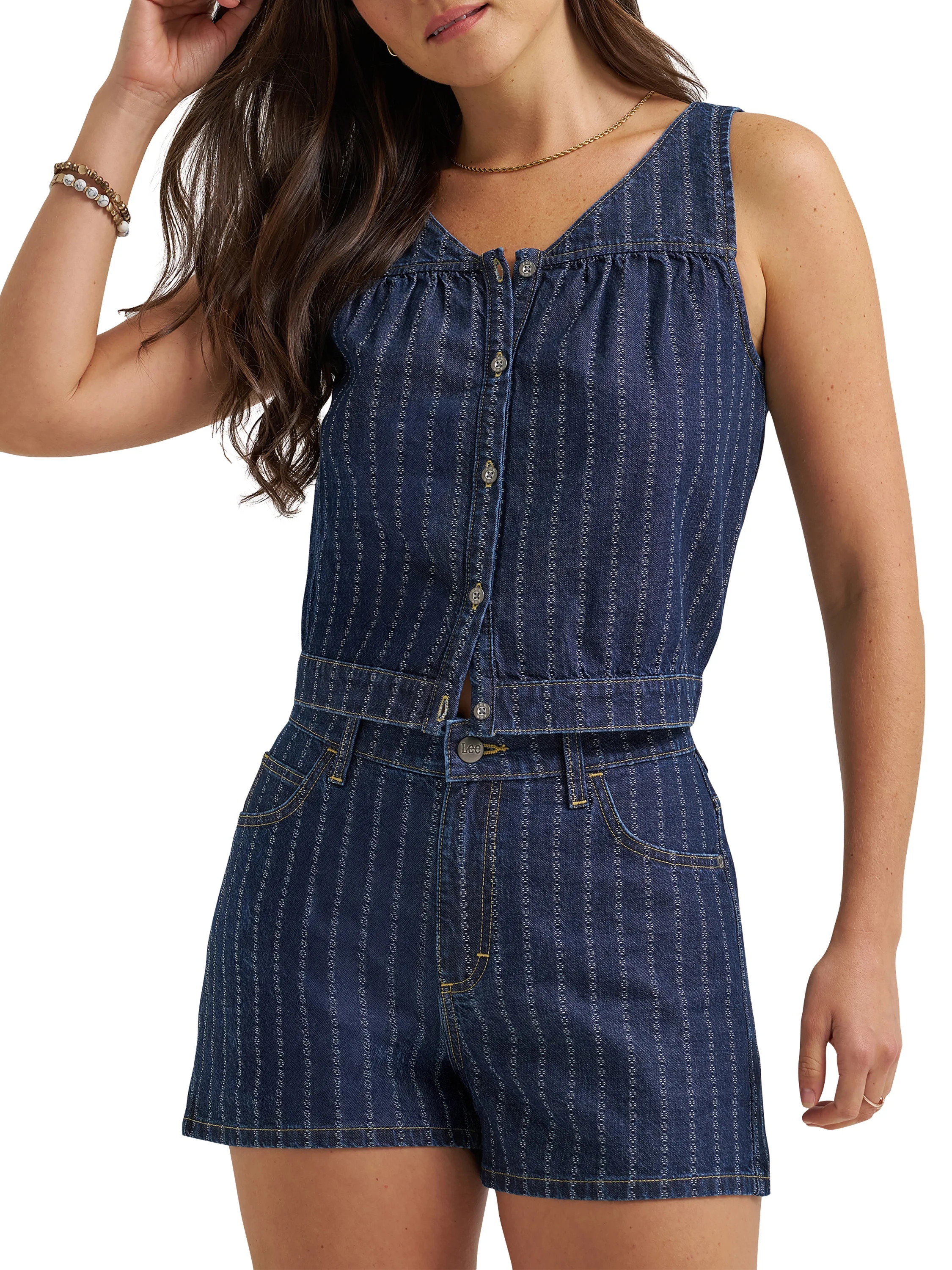 Lee® Women's Heritage V-Neck Sleeveless Button Down Top, Sizes XS-XXL | Walmart (US)