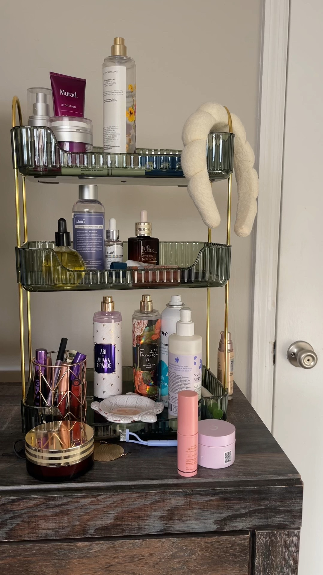 If there is a skin care or beauty fanatic in your life, here are some great picks that I personally use 🫶🏼


Gift guide , gift ideas for girls , gift ideas for teens , skincare , beauty picks , skincare products , favorite beauty finds , stocking stuffers for teens , best beauty gifts , make up , 

#LTKGiftGuide #LTKCyberWeek #LTKFindsUnder100