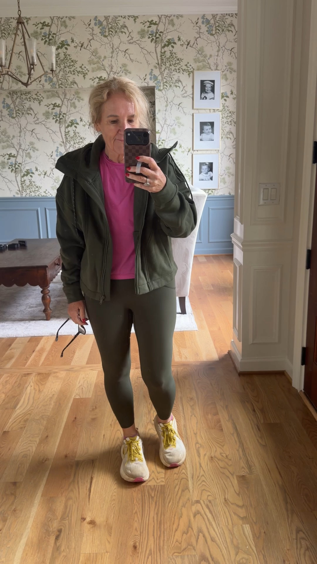 These really are my go to workout leggings. I wear a medium. And I love this cozy fleece post run.

Use code LTK20 for 20% off only for two days

#LTKSaleAlert #LTKOver40 #LTKActive