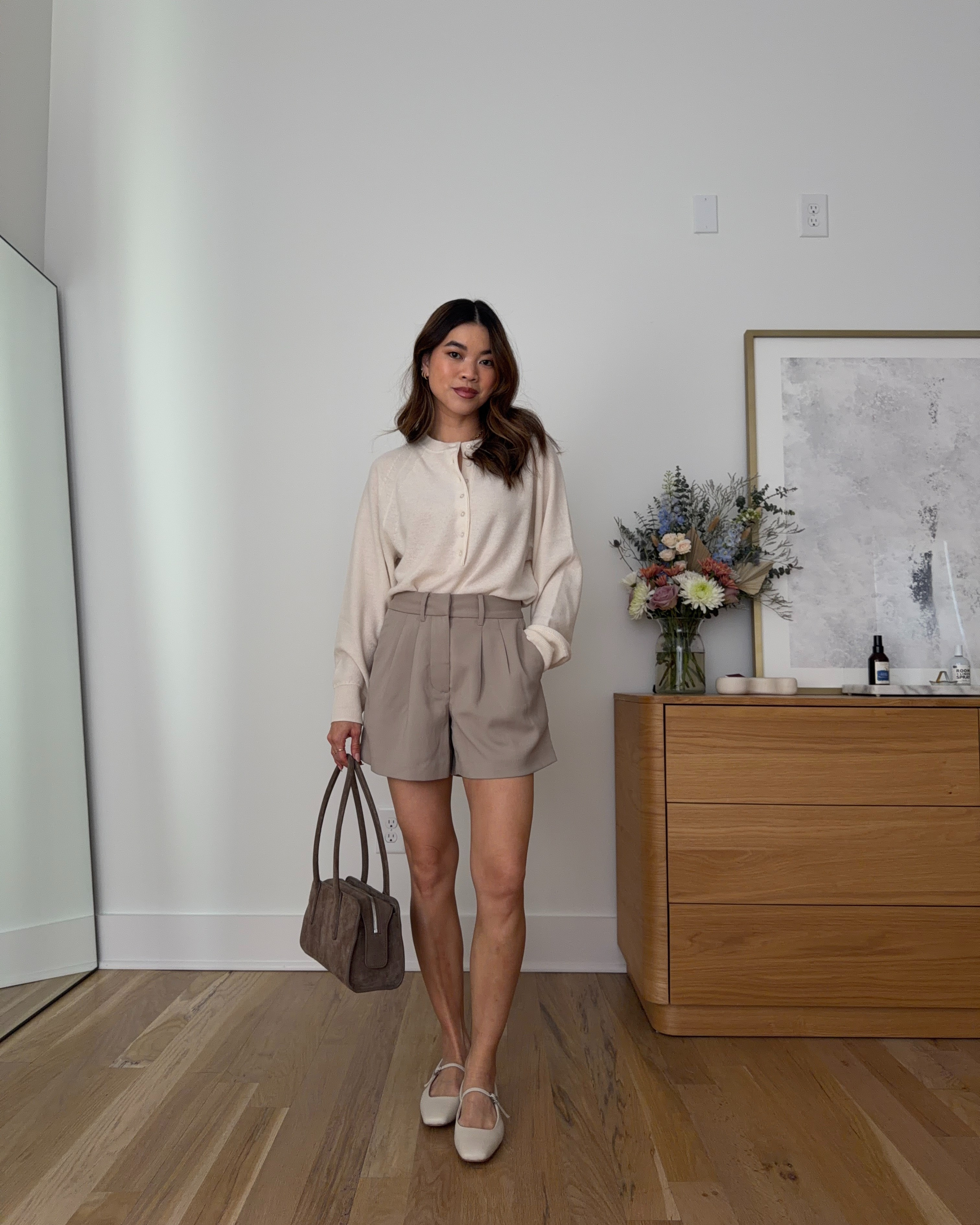  Sizing info:
• shorts size 0
• sweater size XS

petite fashion, get dressed with me, outfit inspiration, ootd, nashville outfit, Nashville influencer, petite style, vacation style, casual outfits, mom style, petite shorts, spring outfits, spring outfit info, spring shorts, spring outfit idea, spring top, spring bag, spring sweater, spring shoes, trouser shorts, light shorts,  

 

 

#LTKSeasonal #LTKPetite #LTKootd