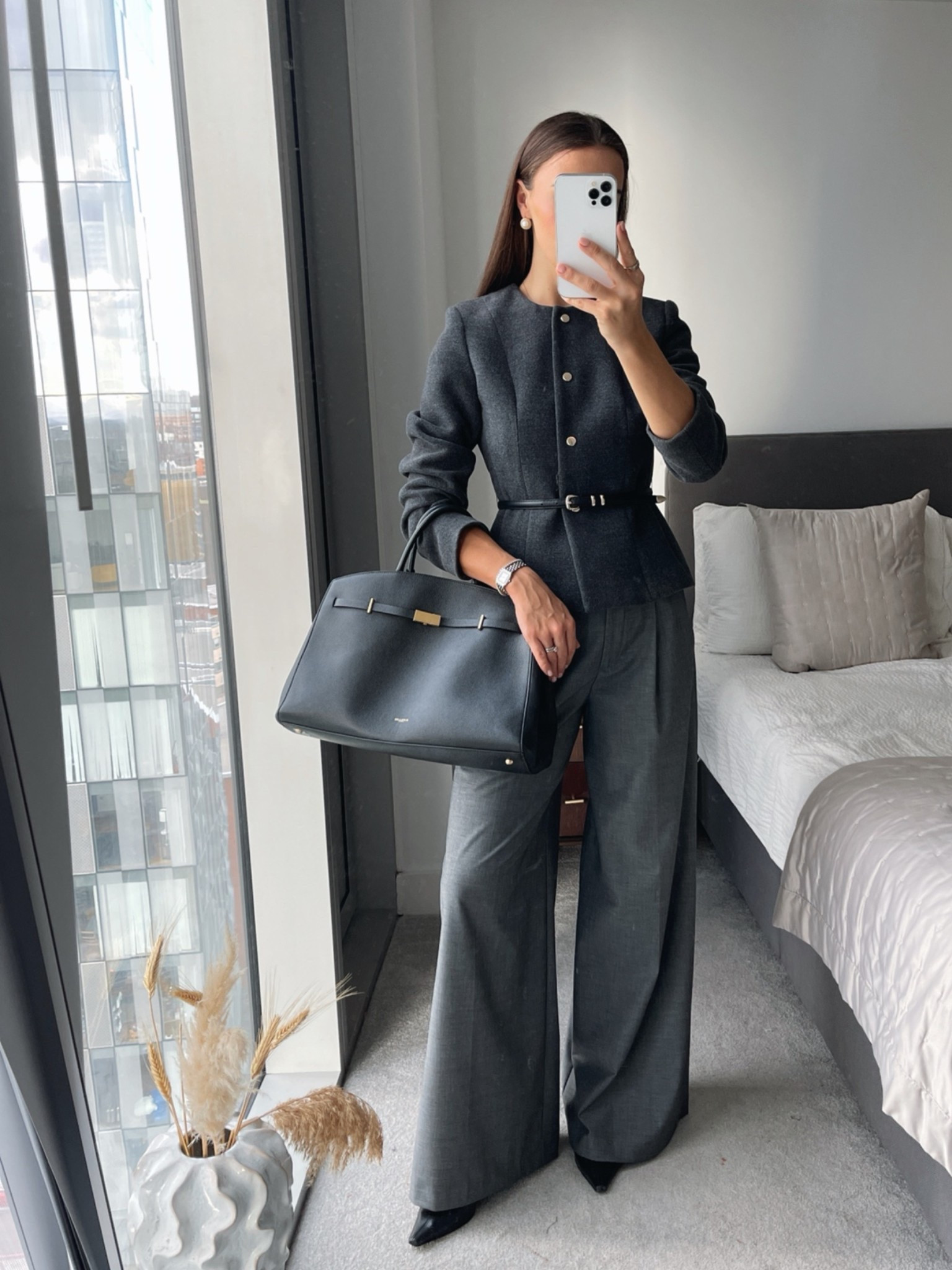 An easy Zara workwear ootd 🖤