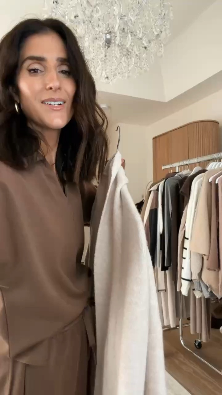 I’m just shy of 5-7” wearing the size small set and small cardigan. My cardigan runs slightly oversized #stylinbyaylin #cardigan #matchingset #amazon 

#LTKTravel #LTKootd #LTKgrwm