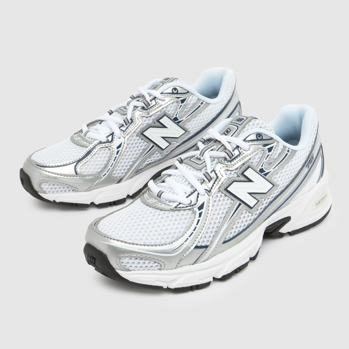 Womens White & Navy New Balance 740 Trainers | schuh | Schuh