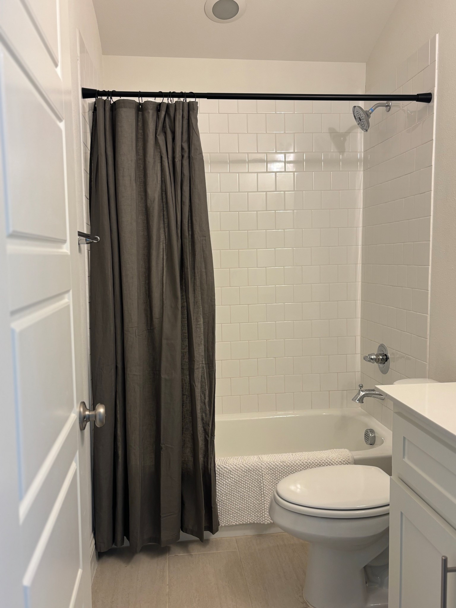 Swapped out my guest room shower curtain for this linen olive one, and I’m in love!  The color on the site says “coastal gray” but it definitely shows more deep green. You will need a liner

#LTKHome #LTKSeasonal #LTKStyleTip