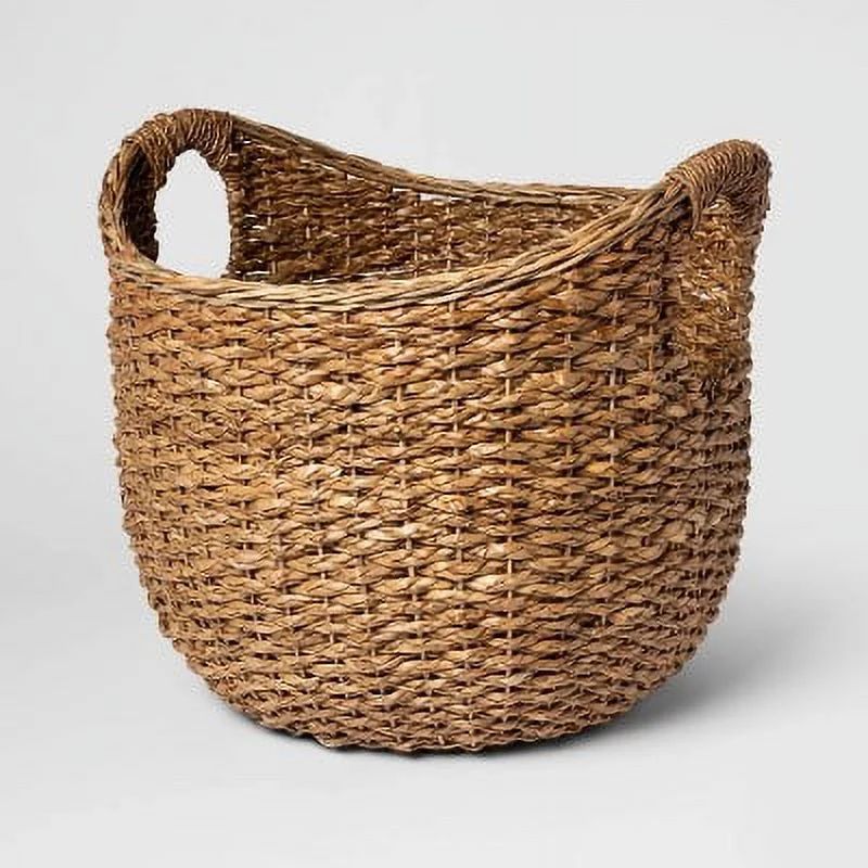 Threshold Large Round Woven Market Basket, Natural, 18″ x 18″ x 16″ | Walmart (US)