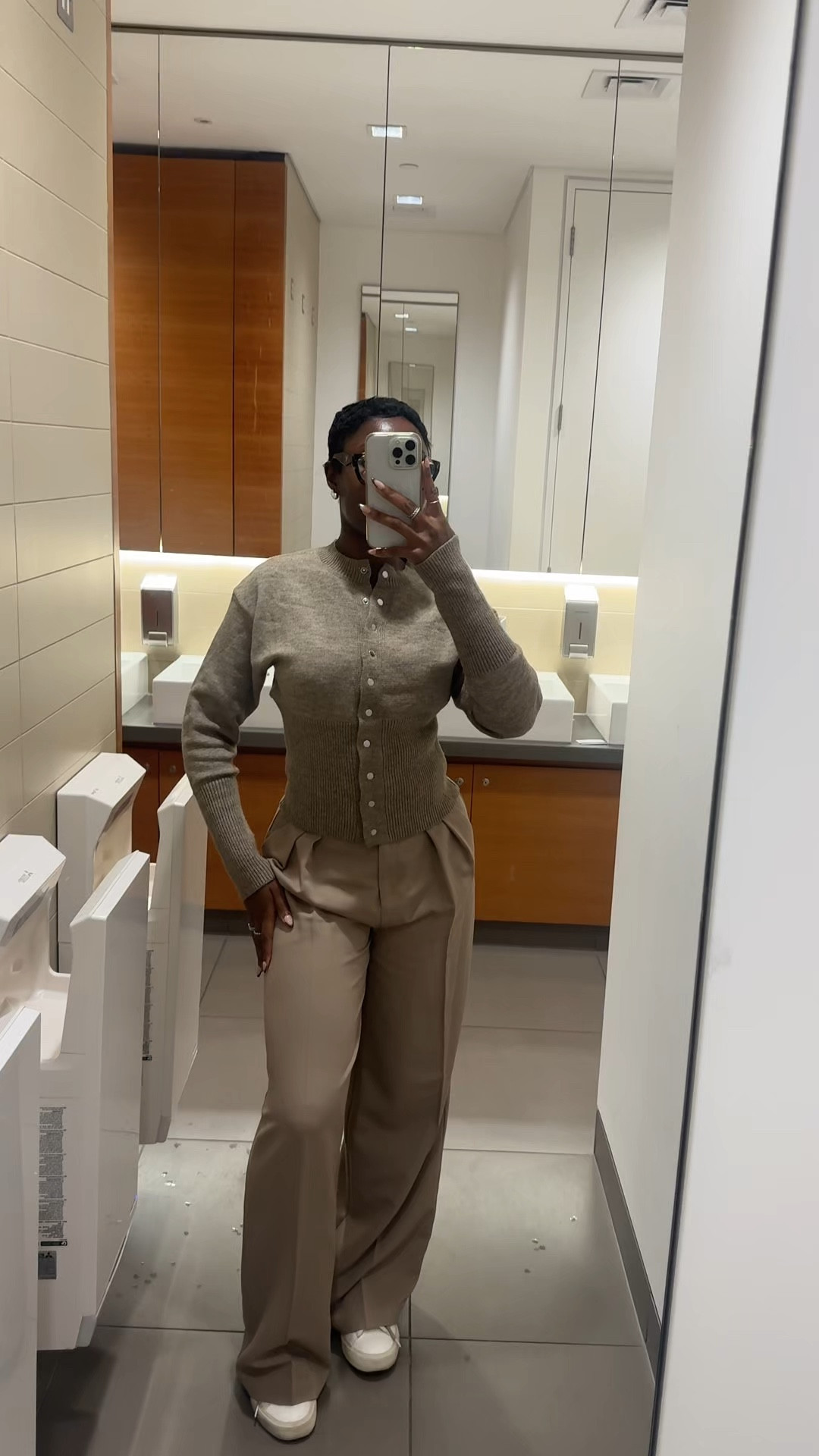 Autumn Office Outfits 

Autumn outfits, brown outfits, cardigan, brown cardigan. office outfit inspo 

#LTKuk #LTKworkwear #LTKautumn