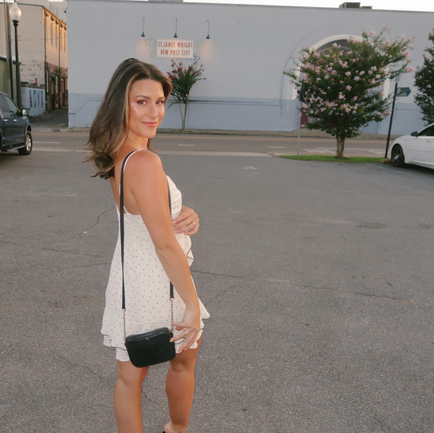 Miss Mississippi Hospitality D8 🥰 - I think it’s SO cool how these young women are committing to learn how special it is to have a home here in Mississippi. I’ve always loved Mississippi, but it took me well into my adulthood to learn the economic development and tourism of it— the PROOF of why it’s so special. 

..And it’s not just because it’s where I get most of my cutest outfits, like this ol’ thing from @simplychic_byfetiche 😉
(Although our entrepreneurial spirit and small businesses are actually a part of it, so…) 

#mississippi #misshospitality #tourism #economicdevelopment #pageantgirl #theeverygirl