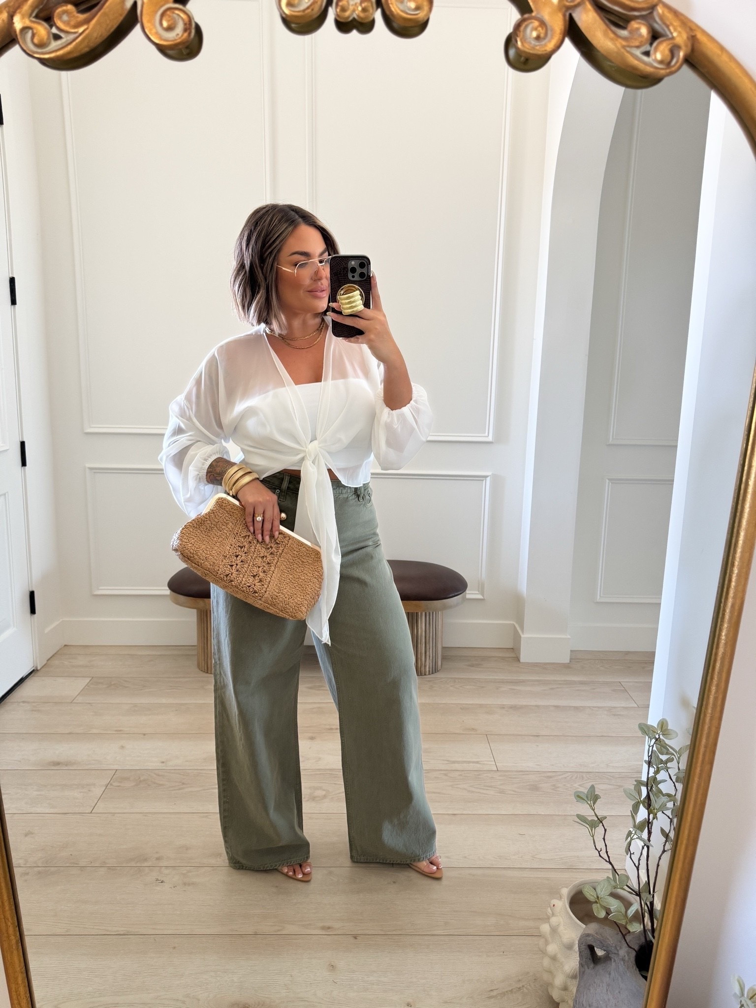 Long sleeve top xl ( perfect for the ladies looking for arm coverage without being too hot ) 
Linked similar tube top I also have in a L 
Jeans 31 long

Comment SHOP below to receive a DM with the link to this post on my LTK ⬇ https://liketk.it/6dtGV

https://liketk.it/6dtGV

#LTKMidsize #LTKootd