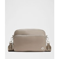Everywhere Crossbody 3L Large | Lululemon (US)