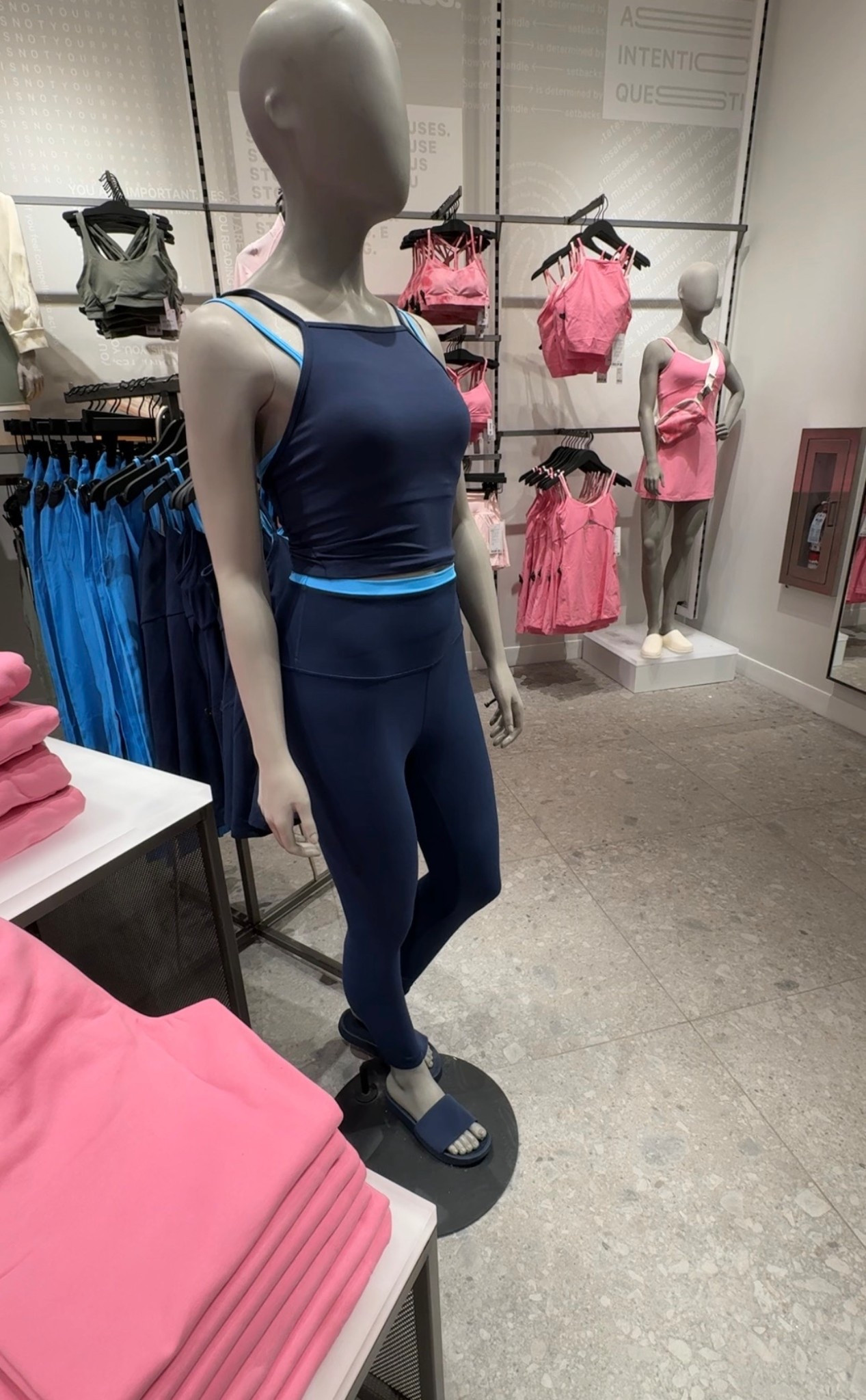 Layered set


#LTKSeasonal #LTKActive #LTKootd