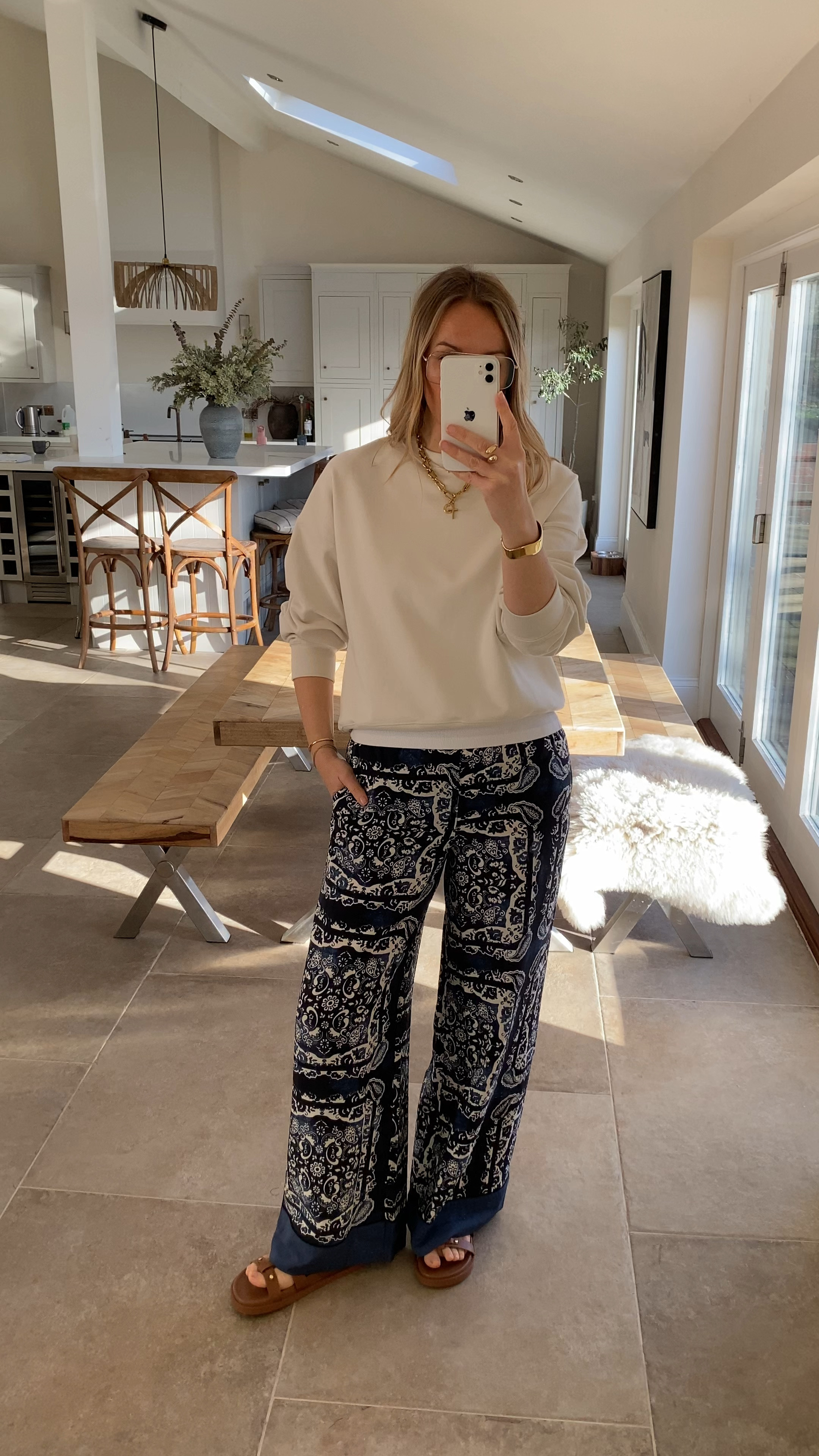 Adding a chic sweatshirt to those printed co ord trousers ..
Great travel outfit or everyday comfort. 

Wearing a medium in the sweatshirt , vest and trousers 

#LTKuk #LTKtravel #LTKspring