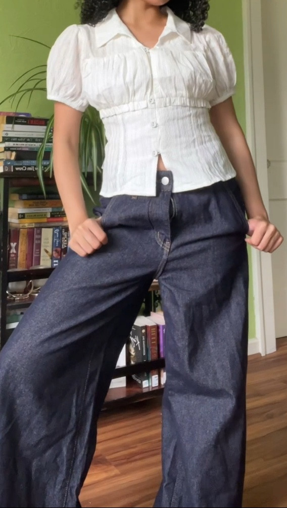 The white button down shirt and baggy jeans combo never fails

I love a good simplistic white button up outfit, and these dark wash denim jeans from Cider pair perfectly with this top. 

Looking for a baggy jeans outfit? Look no further! ~ I would say these are a little long on me so they are not the most petite girl friendly just as a note!