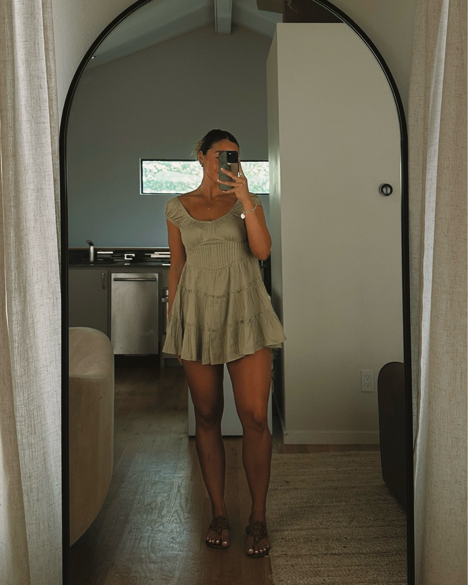 Size medium! 

#LTKSeasonal #LTKFindsUnder100 #LTKStyleTip