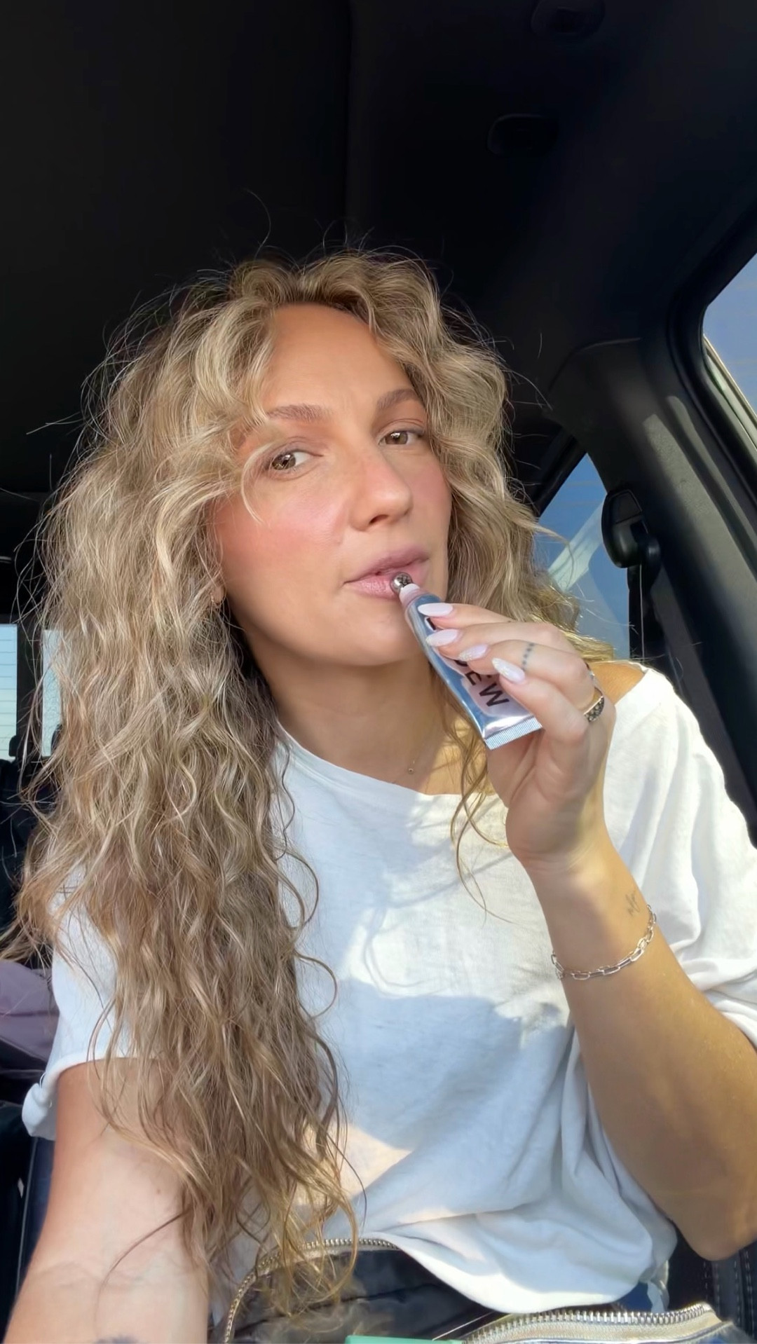 A little car makeup routine 🚘 

#LTKmomlife #LTKBeauty #LTKTravel