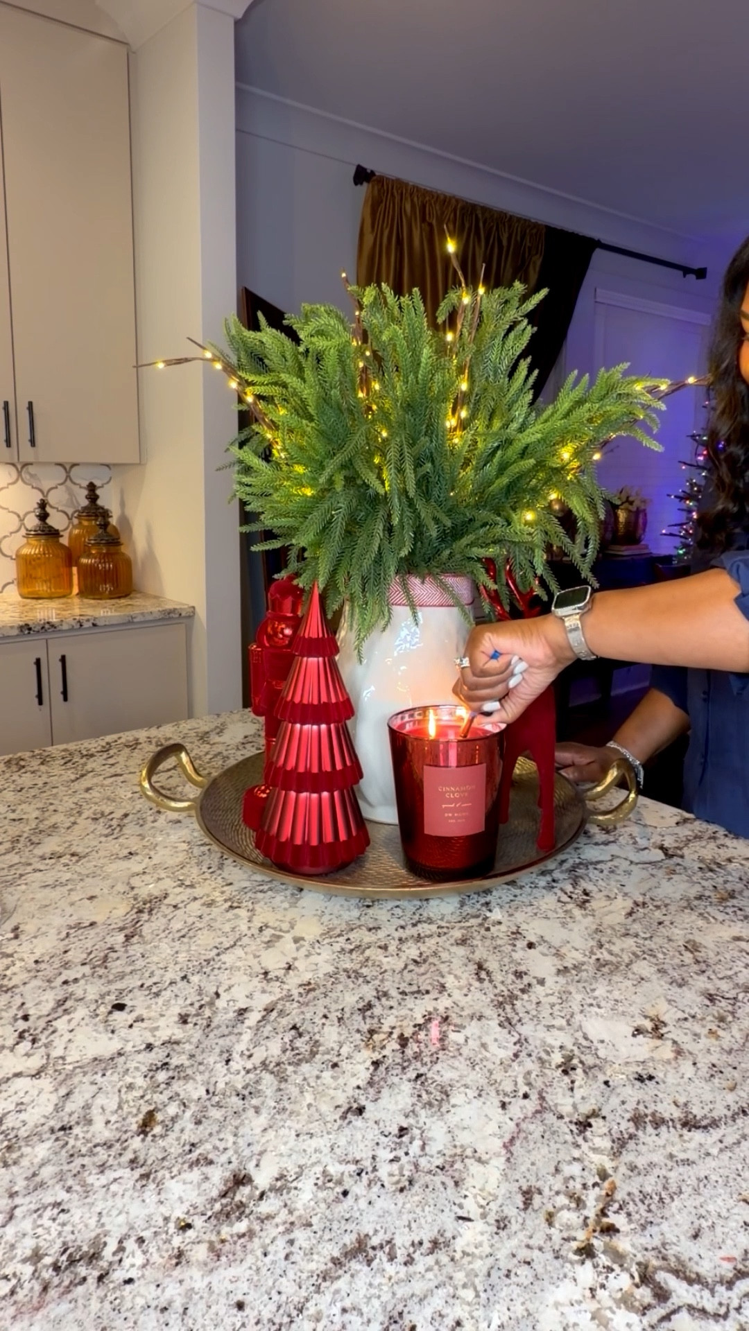 Christmas Centerpiece 


#LTKHoliday #LTKHome