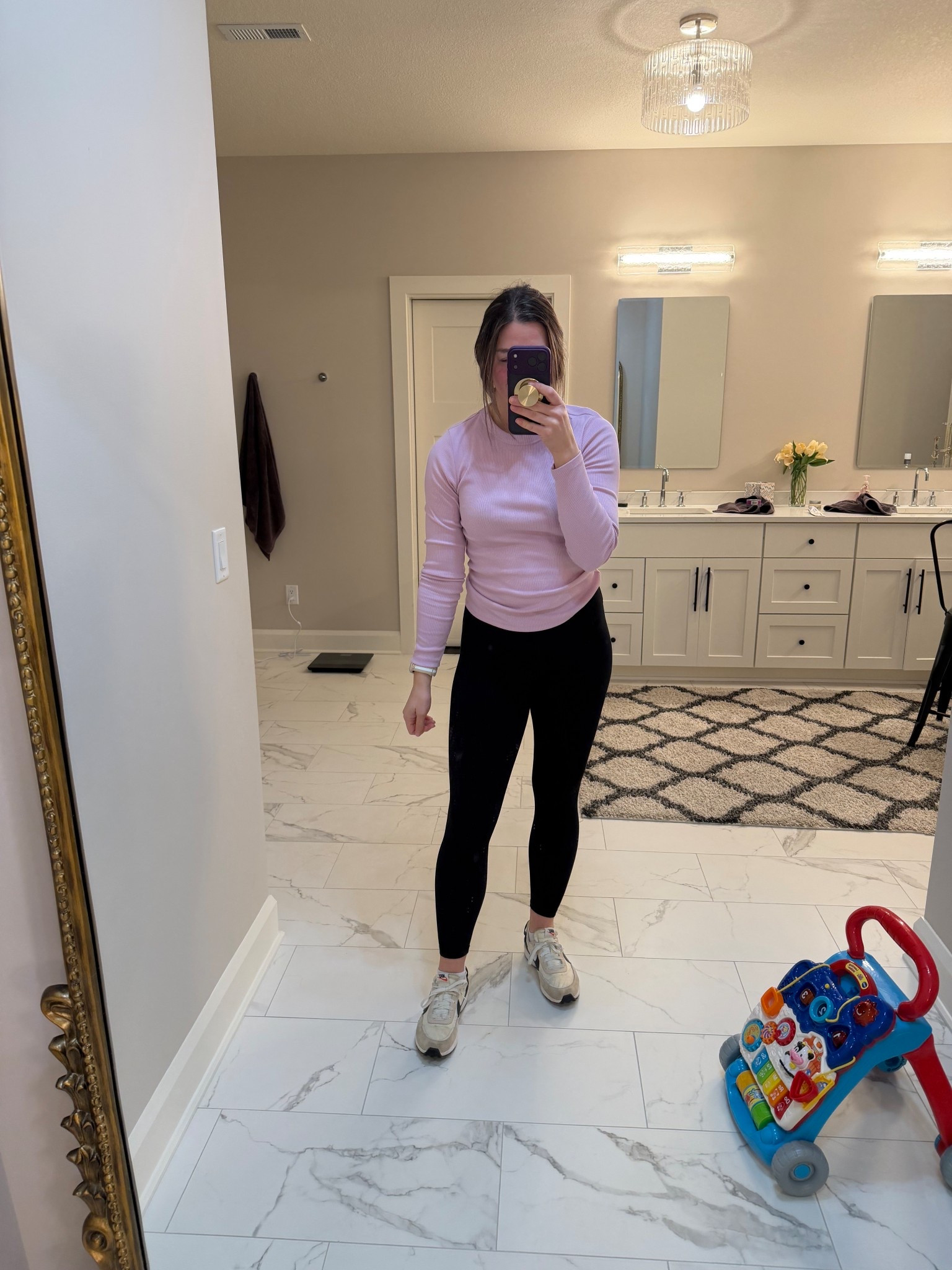 Old navy 40% off everything sale! 

#LTKSaleAlert #LTKFindsUnder50 #LTKActive