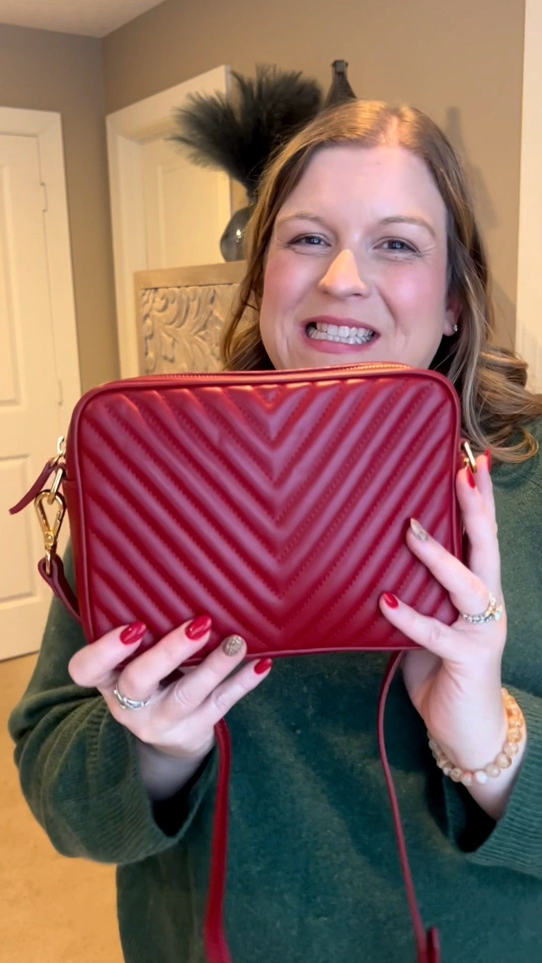 New holiday handbag! 🥰✨🎄 Love this quilted Italian Leather handbag from Quince!

And it’s a part of the BF sale today! 🎉 Use code INFG-25BEINGMOMMYWITHSTYLE10 to save 10% off all non-discounted items. (New customers only!) Code offer valid through all of 2025! 💜

#QuincePartner