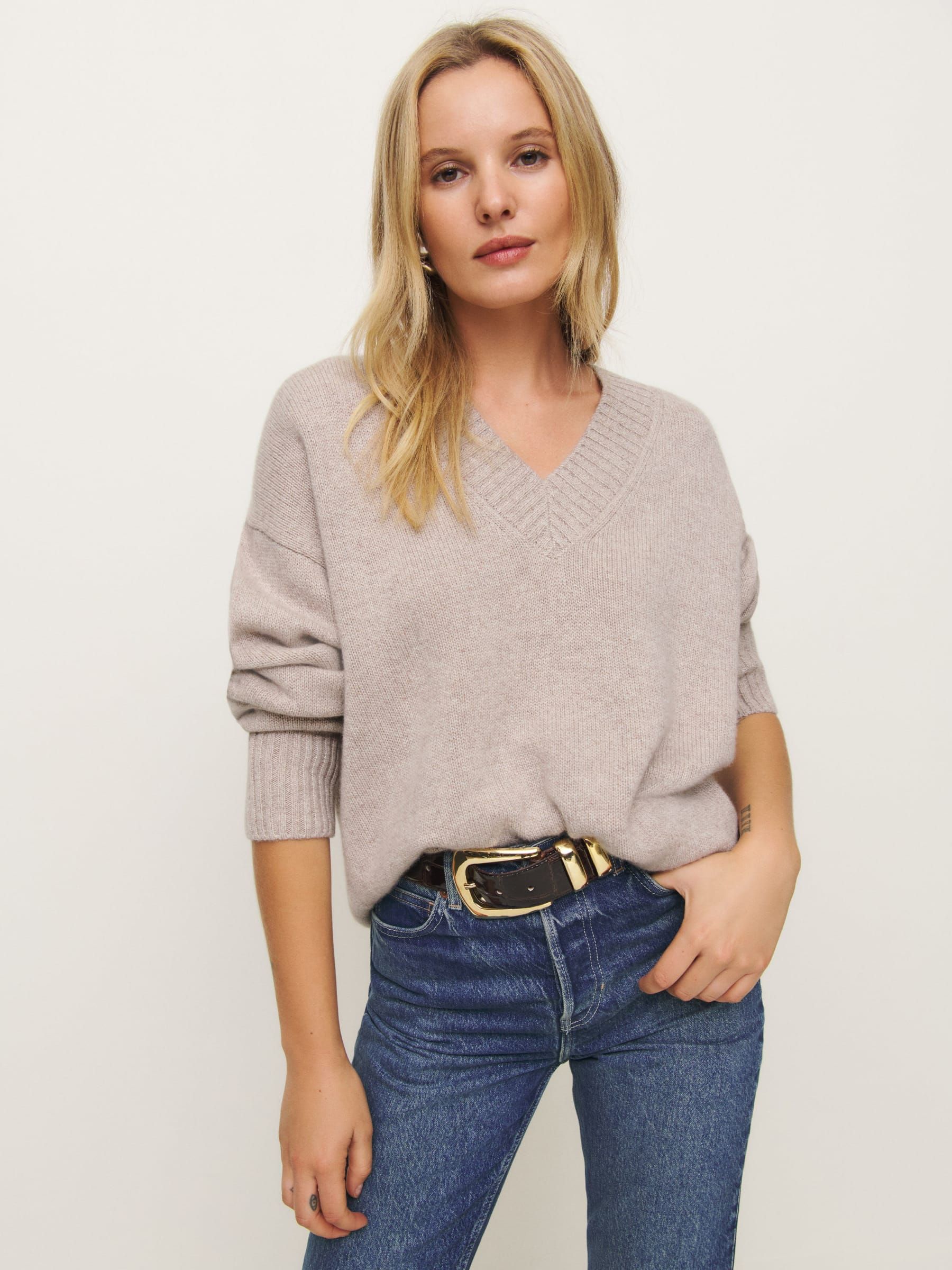 Jadey Cashmere Oversized V-neck Sweater | Reformation (Global)