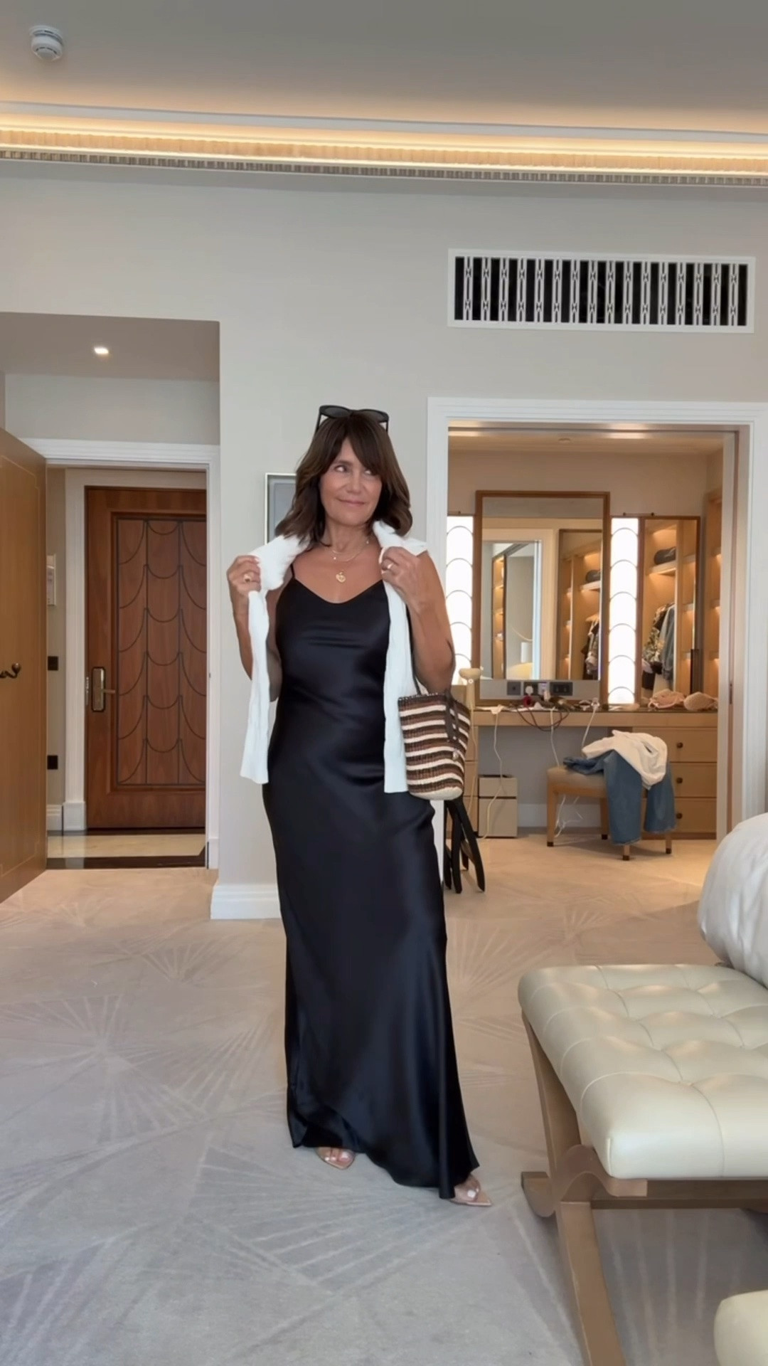 This is the perfect wardrobe staple!! Elegant, affordable, and washable!! @Quince makes the best pieces! Linking more of my favorites I own and love and would highly recommend to anyone 🤍

#quincepartner