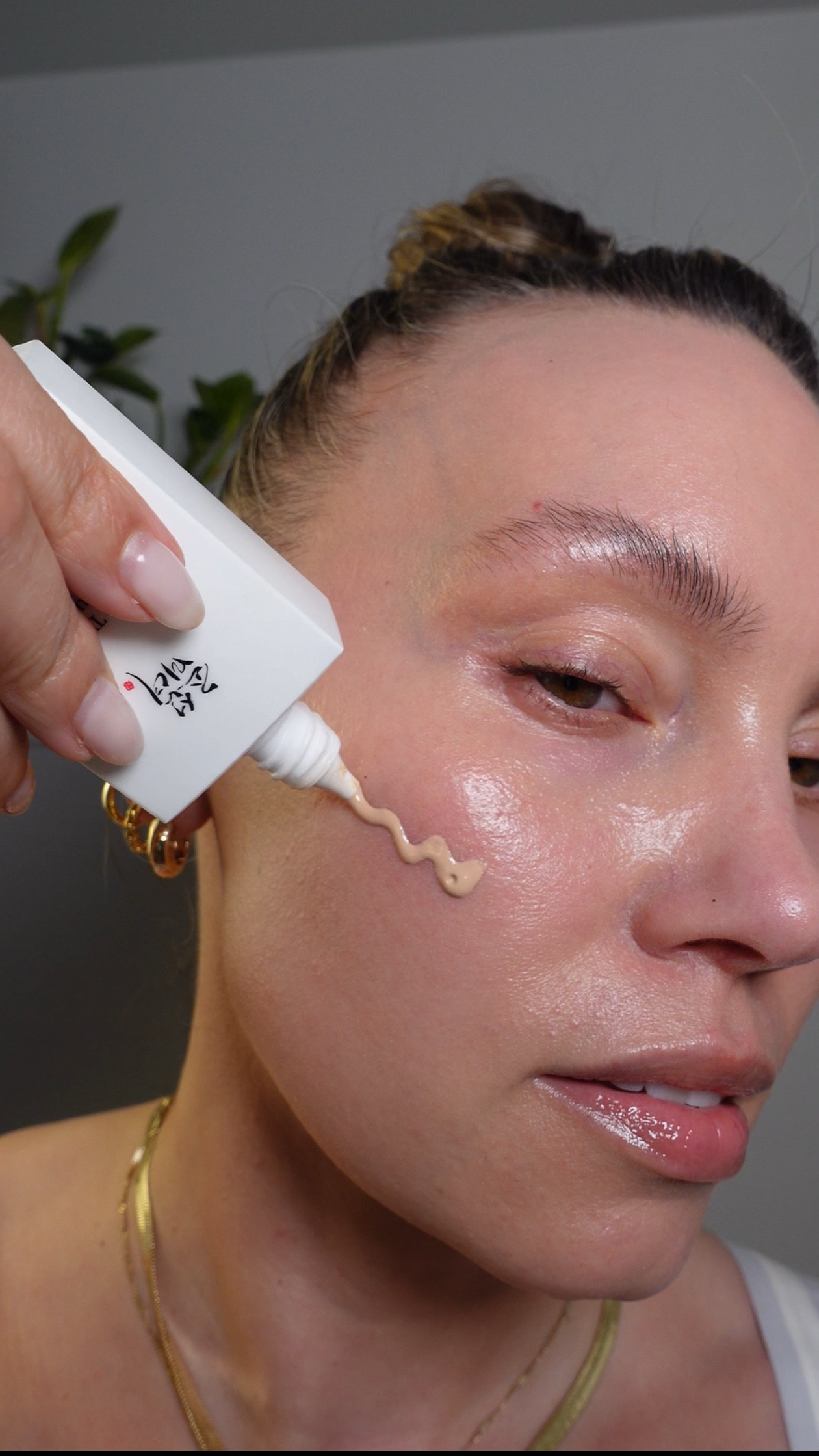 Beauty of Joseon Daily Tinted Fluid Sunscreen SPF 40 on 40+ Skin. 

Great SPF option if you’re looking for something that with a light tint, that applies easily, disappear’s into the skin, leaves it looking hydrated - your skin but better. 

I love that they offer a wide shade range.

✨I’m wearing shade LP110

#LTKOver40 #LTKBeauty