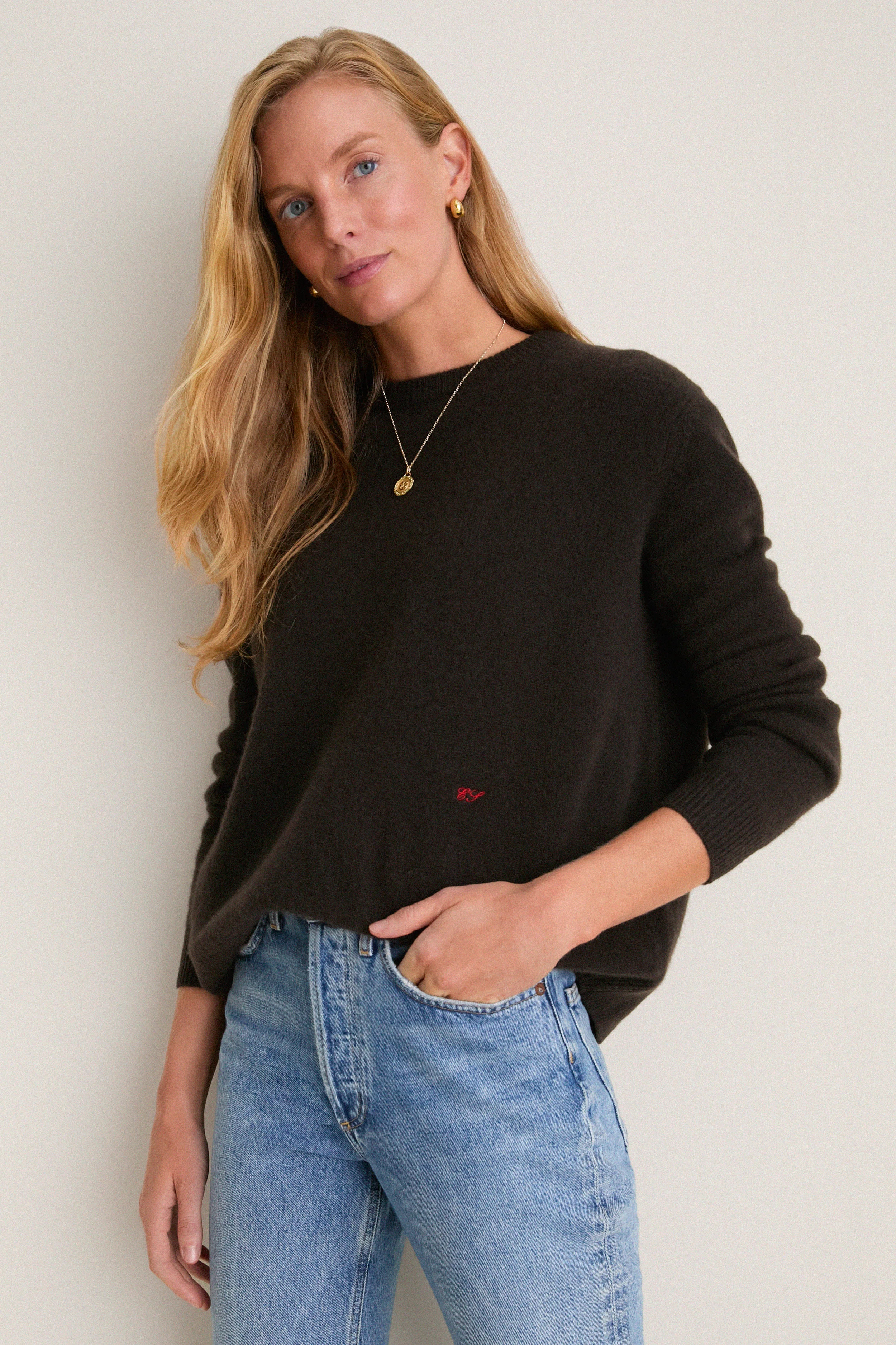 Espresso Cashmere Boyfriend Bodie Crewneck | Tuckernuck (US)