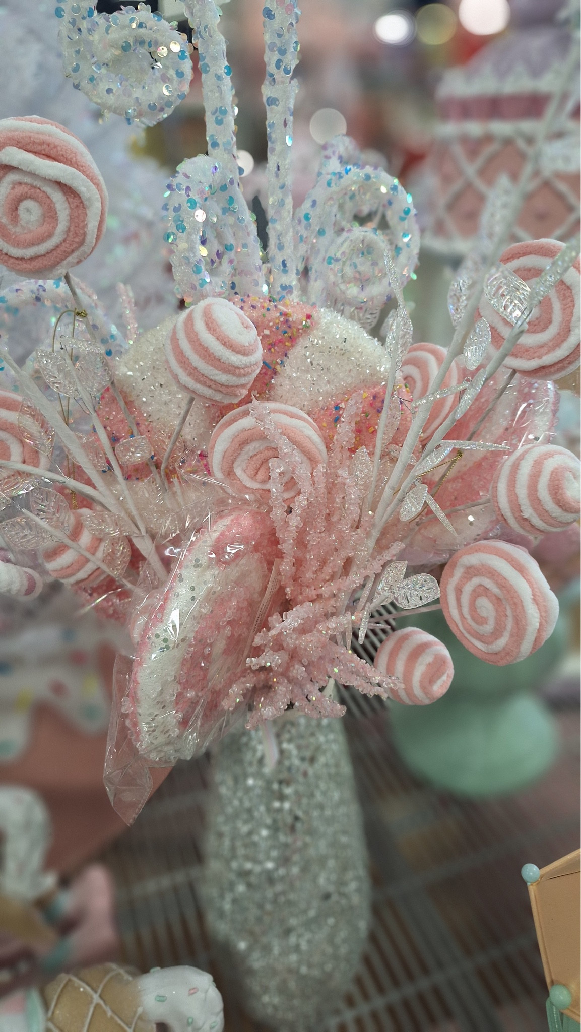 Pink Christmas Decor!