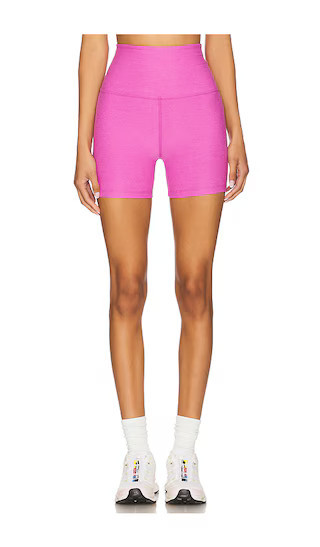 Beyond Yoga Spacedye Keep Pace Biker Shorts in Fuchsia. - size S | Revolve Clothing (Global)