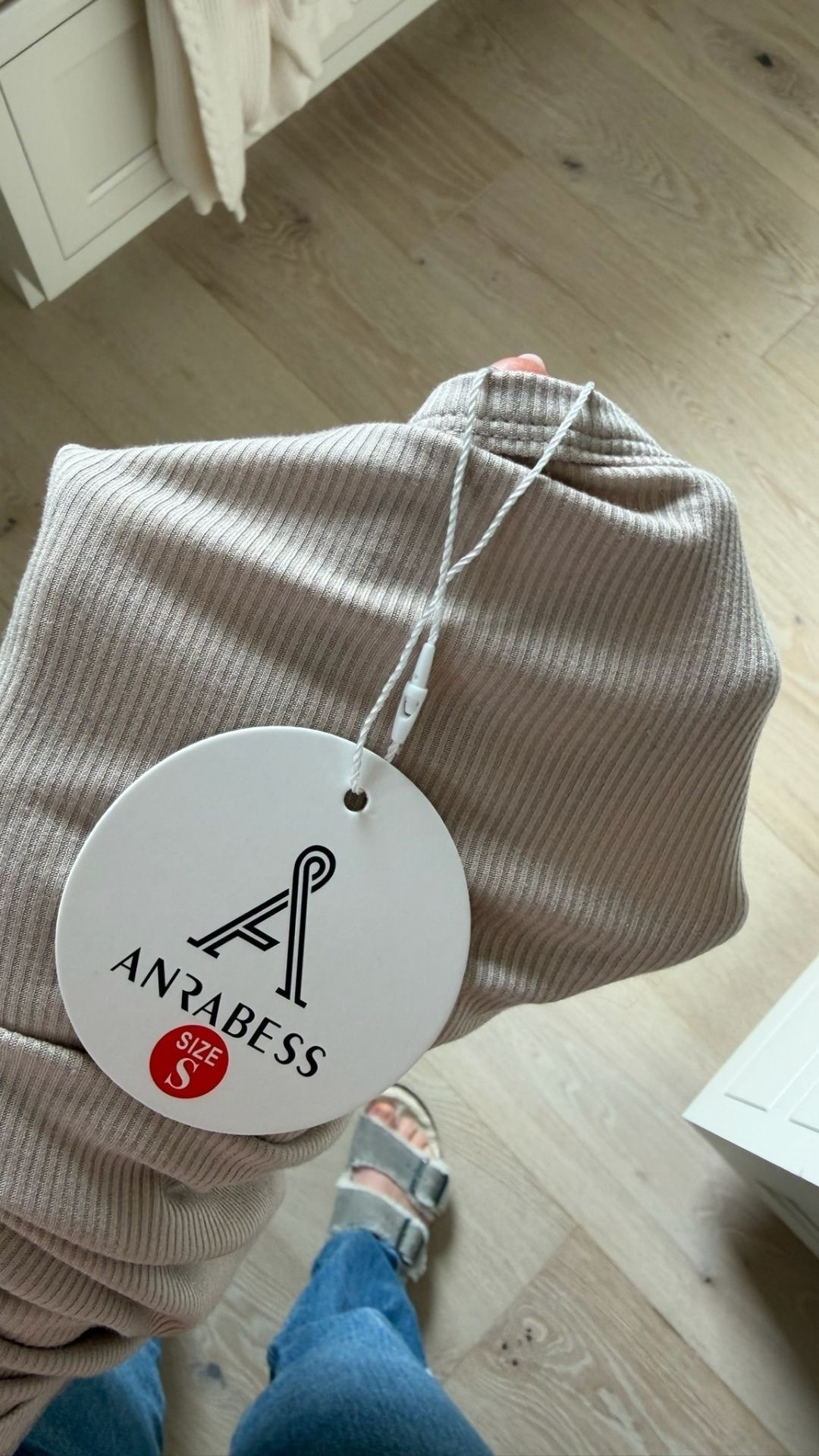 The best knit ribbed layering top comes in so many colors 

#LTKootd #LTKSaleAlert