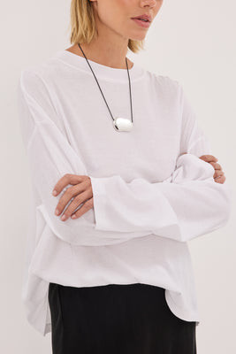 SLOANE WHITE LONG SLEEVE CREW KNIT TOP | DISSH
