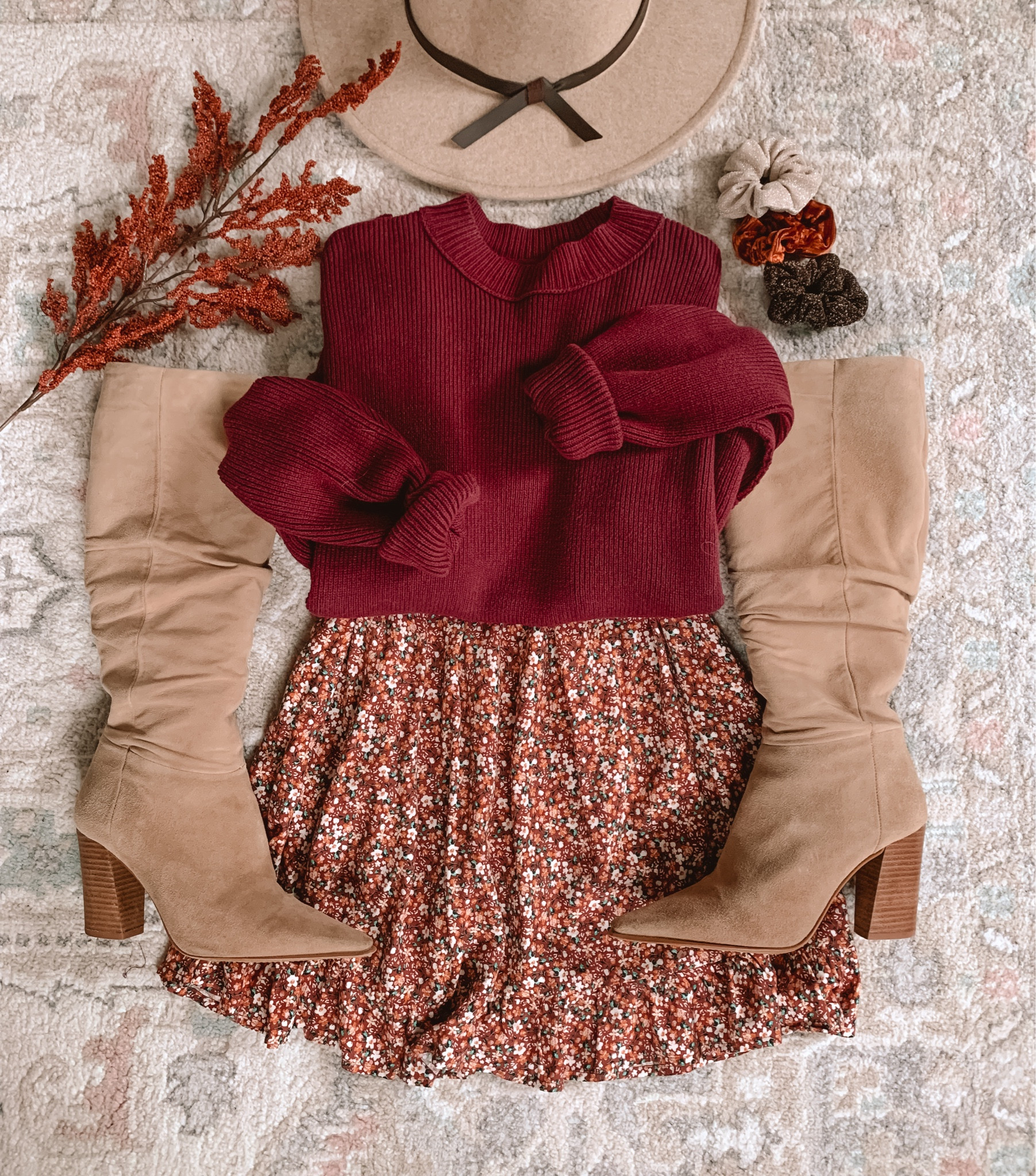 Fall outfit goals 🙌🏻🤩 literally one of my fave tunic sweaters ever //

#sweater #womensweater #freepeoplesweater #fallsweater #falloutfit #fallfashion #falloutfitidea #oversizedsweater #amazondress #suedeboots #boots #kneehighboots #overthekneeboots #heeledboots #thanksgivingoutfit #targetboots #targetshoes #fallboots #fallshoes #lookforless


#LTKmidsize #LTKsalealert #LTKshoecrush #LTKstyletip 