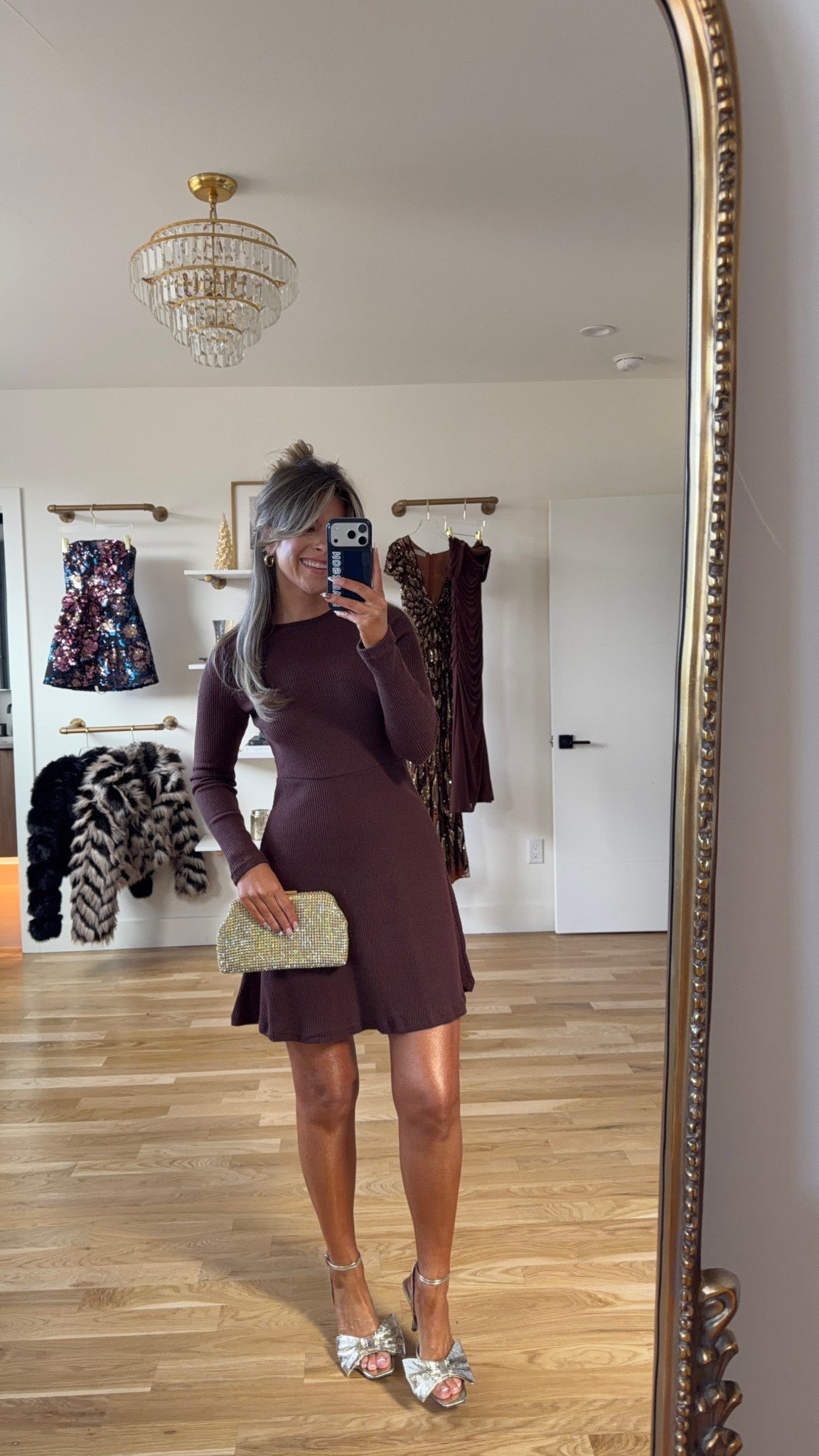 Brown long sleeve mini sweater dress for a holiday party 

Vici code: emerson35
Electric picks code: Emerson20

Wearing a small

Wedding guest
Cocktail dress
Date night
Long sleeve
Brown mini
Holiday party
Walmart dress
Sweater dress

#LTKHoliday #LTKFindsUnder100 #LTKParties