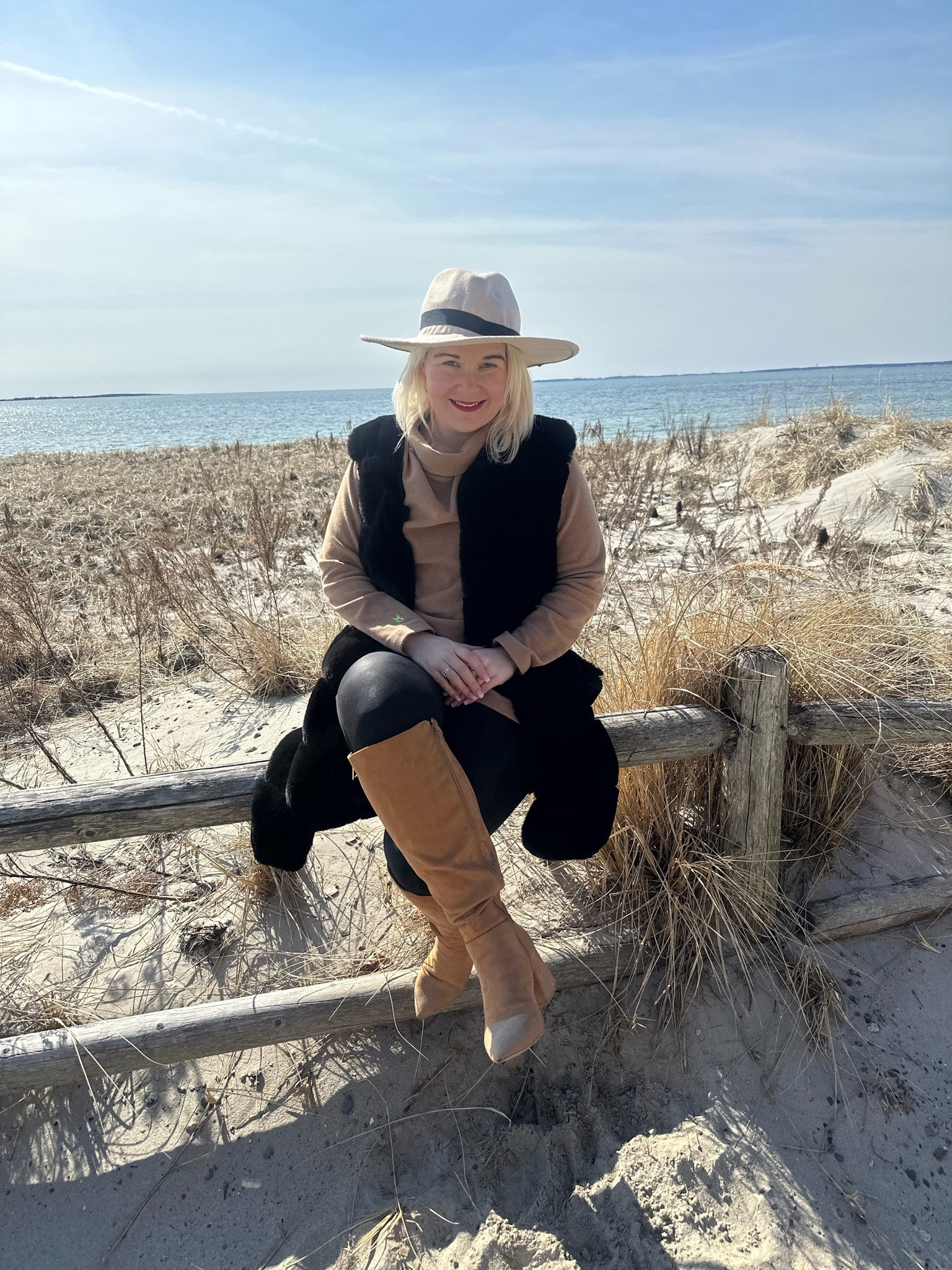 Love this faux fur vest it is perfect for the winter.

#LTKstyletip #LTKSeasonal #LTKGiftGuide