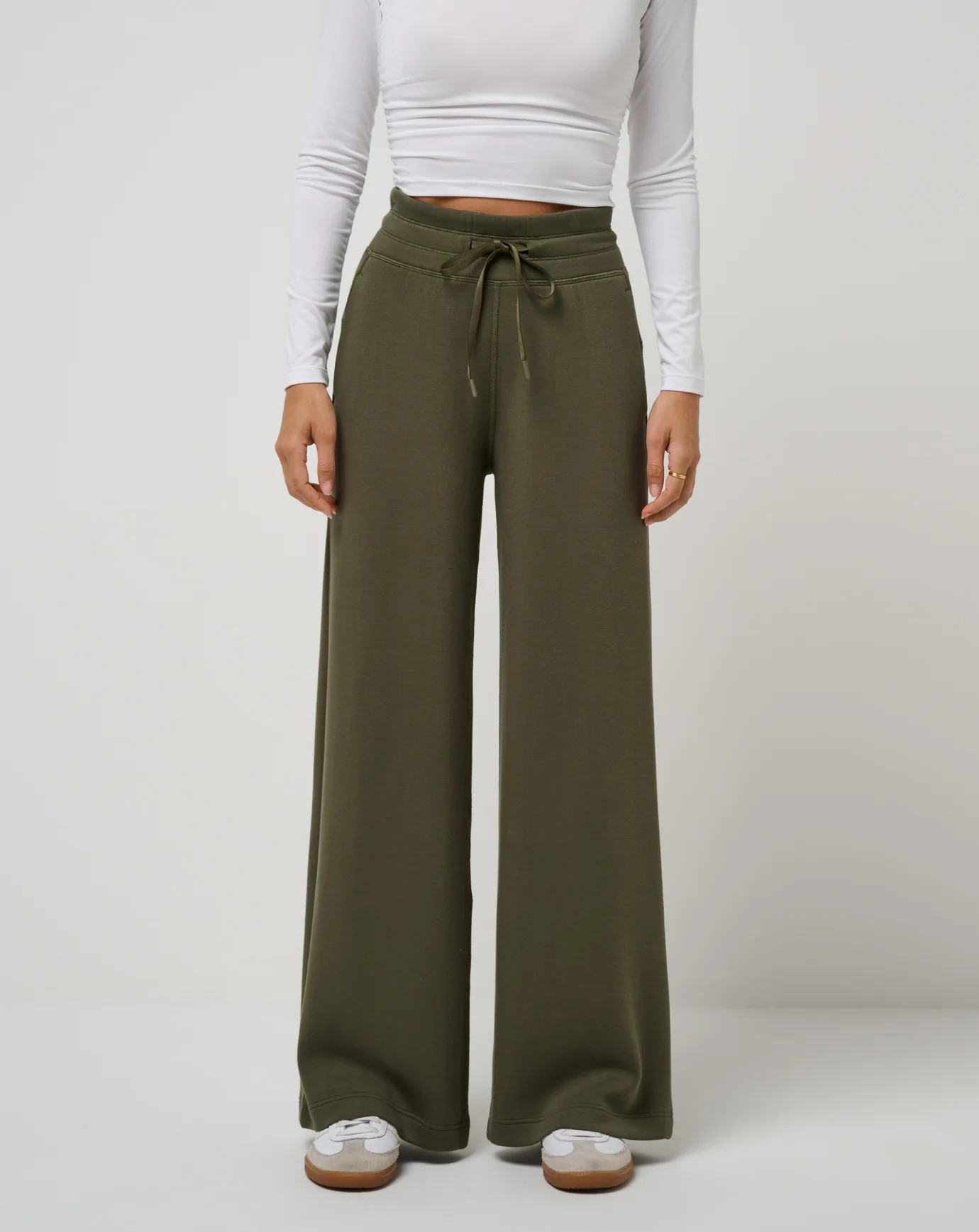 Skyloft Soft Wide Leg Pants | TravisMathew