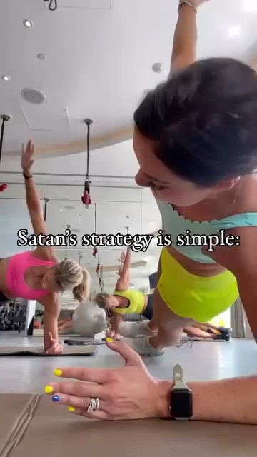 Hard truths you need to hear below👇🏻

We are called to be SALT 🧂 & LIGHT 💡 girl gang!

👉🏻Show up to your quiet time.
👉🏻Show up to your workouts.
👉🏻Show up for your kids and hubby.
👉🏻Show up to your Sunday Reset armored up with a PLAN ready for the week ahead.
👉🏻Show up asking God to continue to sanctify you to be more like Jesus day in and day out.
👉🏻Tune OUT the world and Satan’s lies fighting with the full armor of God! (Ephesians 6:10-18)

Speak the truth BOLDY. The power of the GOSPEL. People’s hope is in you through the Holy Spirit and there is a CRUSHED and BROKEN-HEARTED 💔 world around you that needs to hear you speak up and share this LIFE CHANGING truth.

If you turn on the news, it doesn’t make sense. Read the headlines, there’s confusion. The only truth, the only way to hope is by trusting in Jesus. Don’t give in when the going gets tough. Satan wants your marriage. He wants your kids. He wants you... and he wants you to be quiet 🤫 and sitting on the sidelines, but you were called to BIGGER than that sis. Now, go LIVE like it! 👏🏻

You know I’m always ALL ABOUT boldly proclaiming truths which was the HEART ♥️ behind writing The Sunday Reset. I can't wait for you to read it! Comment RESET to pre-order today!

#sundayreset #healthybyheatherbrown