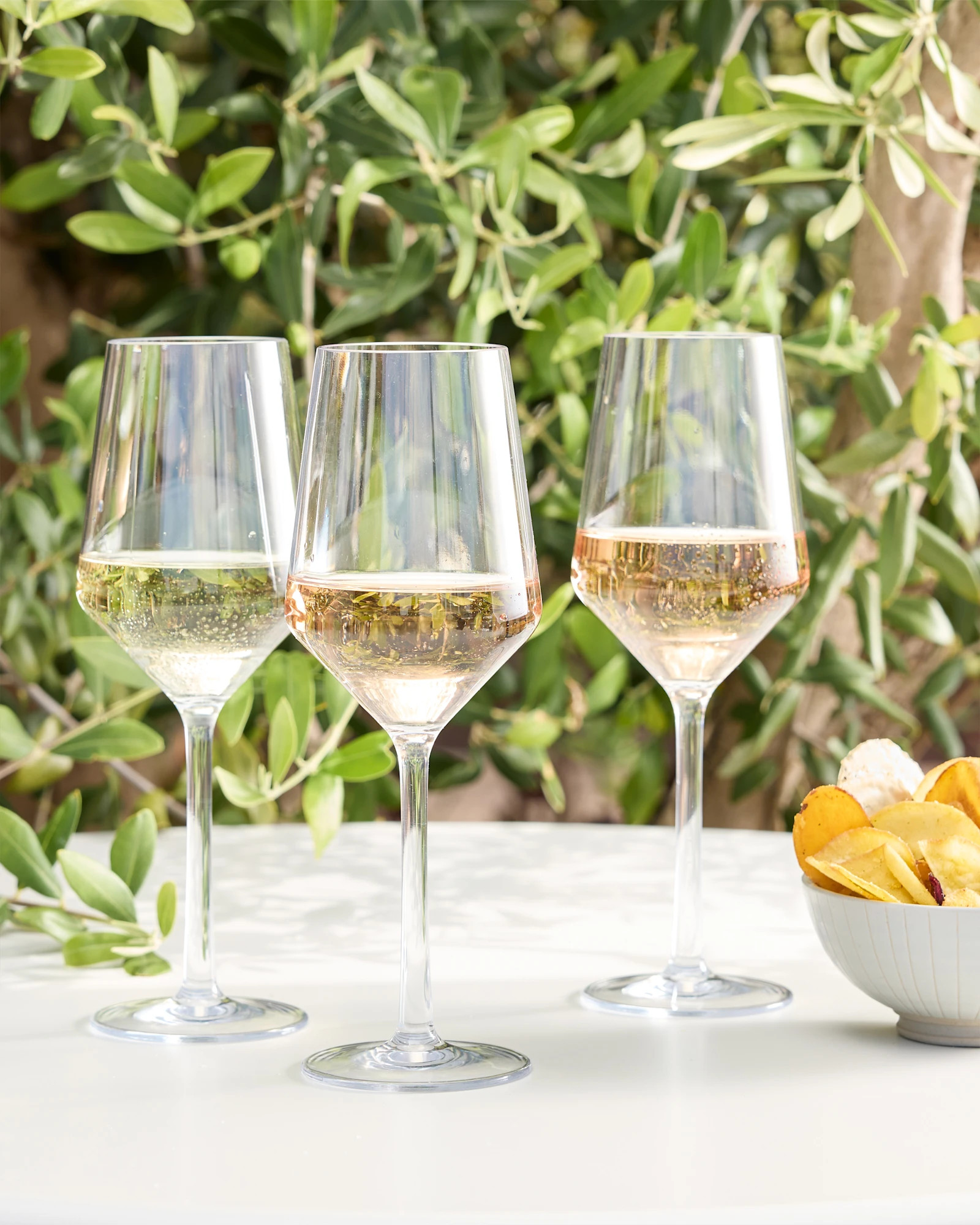 Sole Outdoor White Wine Glass (Set of 6) | Quince