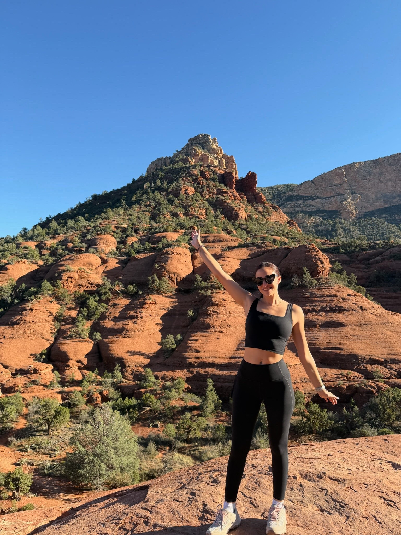 workout fit sedona hiking

#LTKootd #LTKdayinmylife #LTKfitnessgoals