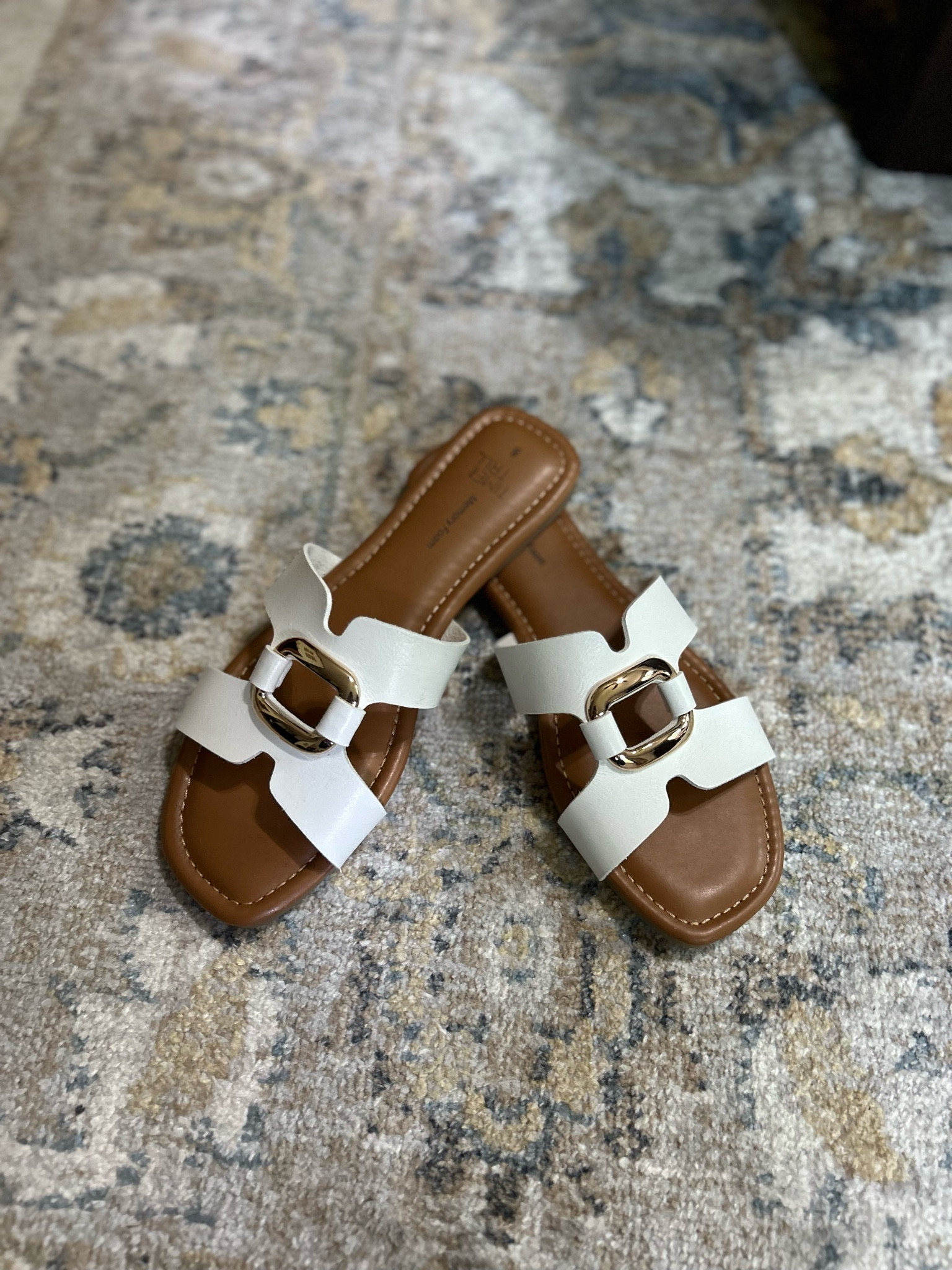 I’ve been on the hunt for a dressier white pair of flats and these are it! Under $15!

#LTKSeasonal #LTKOver40