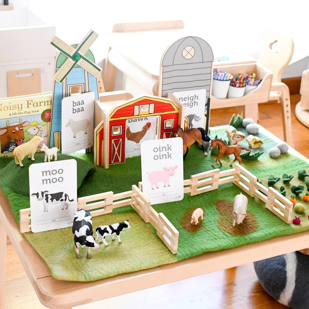 Large Farm Barnyard Felt Playmat / Wool Felt Playscape / Made From Wool Felt / Waldorf Inspired -... | Etsy (US)