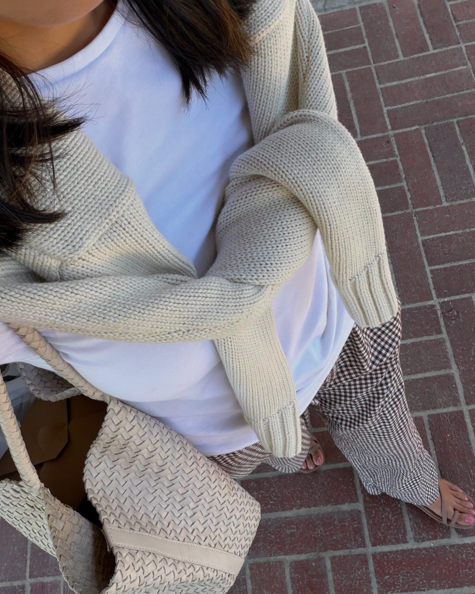 Casual farmers day outfit 

Gap linen pants xs