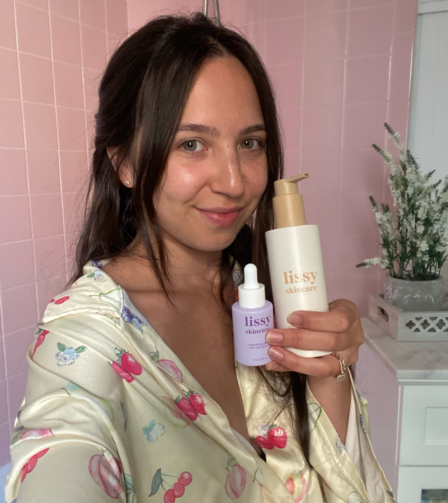 My favorite pregnancy and breastfeeding safe skincare line!  ● @lissyskincare  #lissyskincare #ad

#LTKBeauty #LTKFindsUnder100 #LTKBump