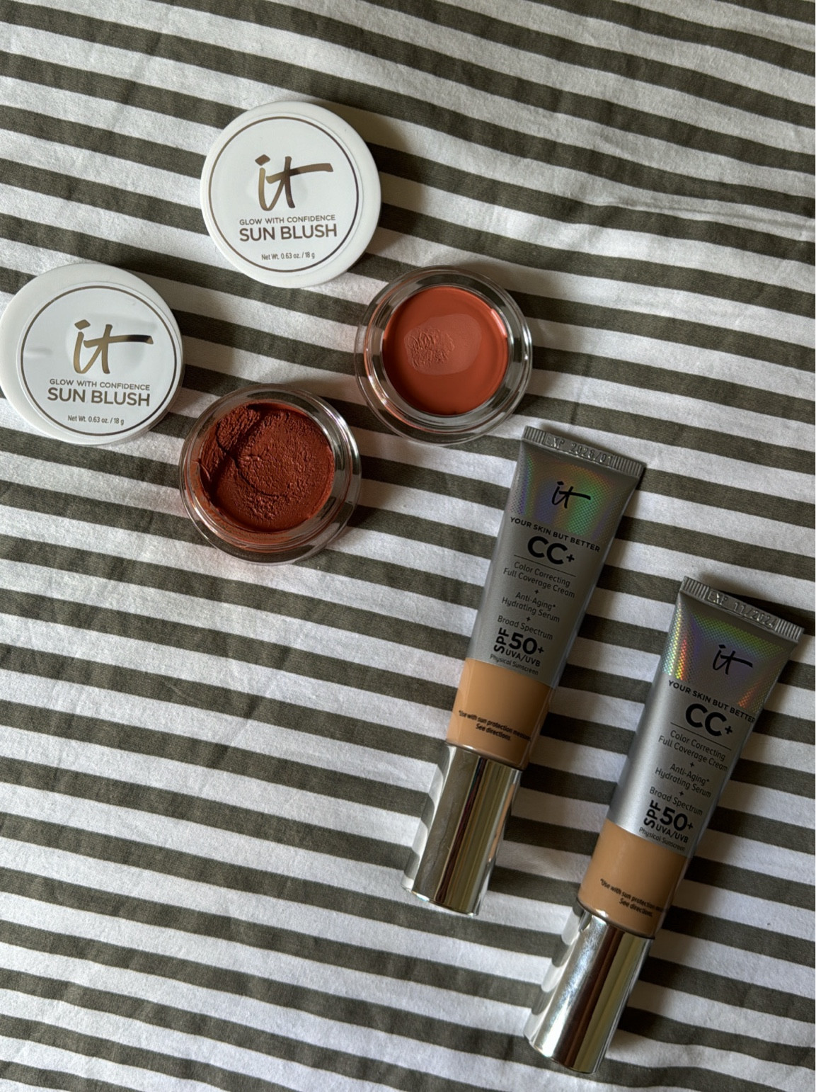 end of summer early fall makeup loading… 🤎♥️🍁🍂



#LTKFallSale #LTKBacktoSchool #LTKBeauty