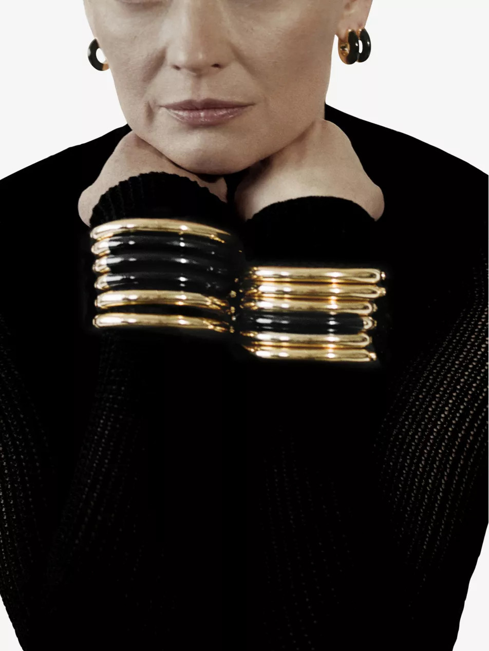 18ct yellow gold-plated vermeil sterling-silver and black onyx hoop earrings | Selfridges