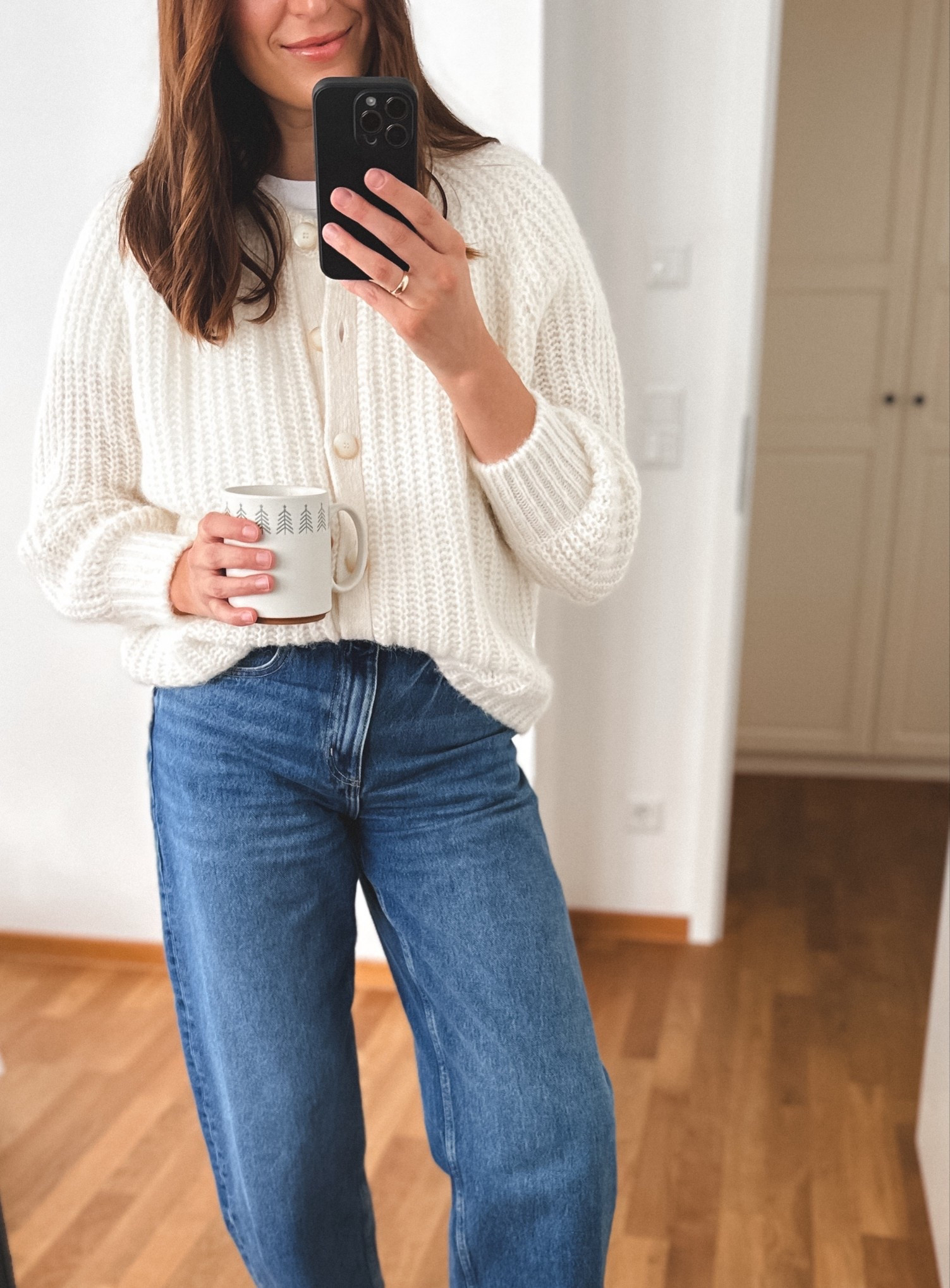 My most-word sweater this year - Emile in ivory, wearing my usual
Size - M/38