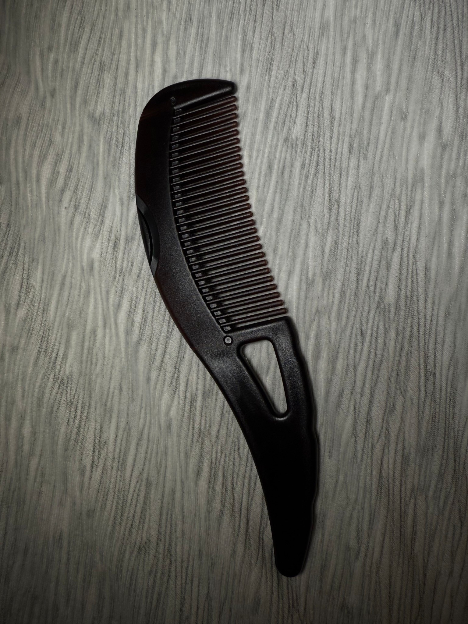 Detox comb
Comb for flakes 
Oil removal