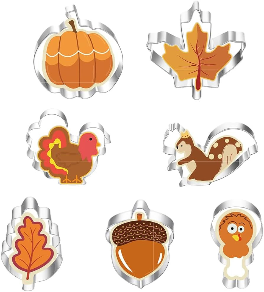 Mini Cookie Cutter Set - 7 Pieces Removable Cookie Cutters for Pumpkin, Maple Leaf, Squirrel, Chi... | Amazon (CA)