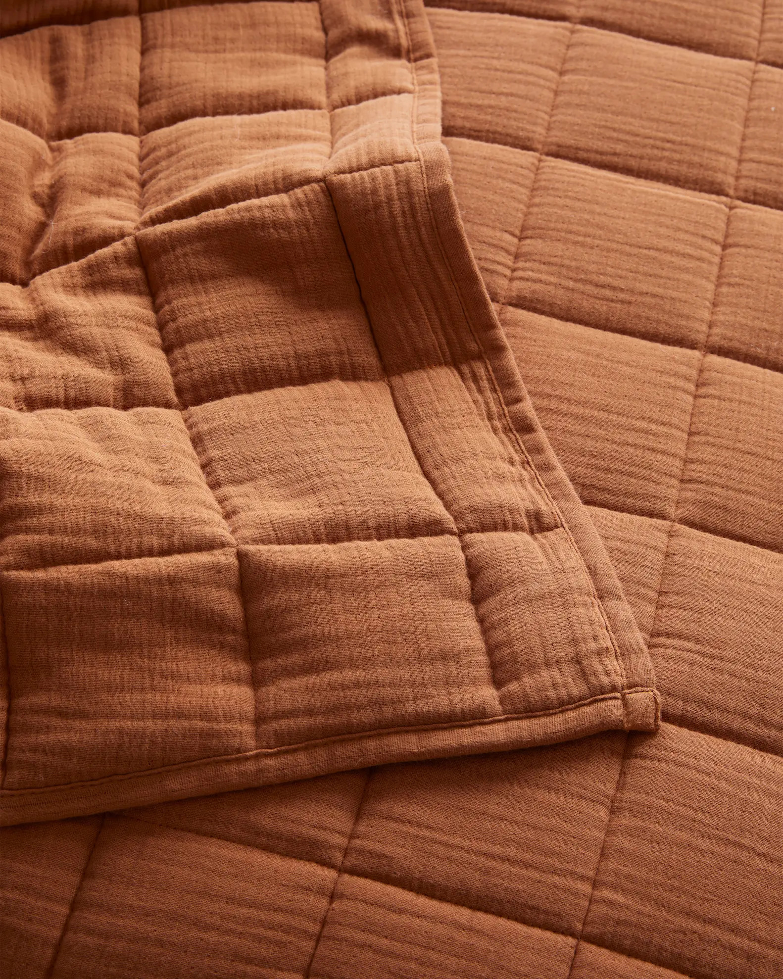 Organic Airy Gauze Box Quilt | Quince